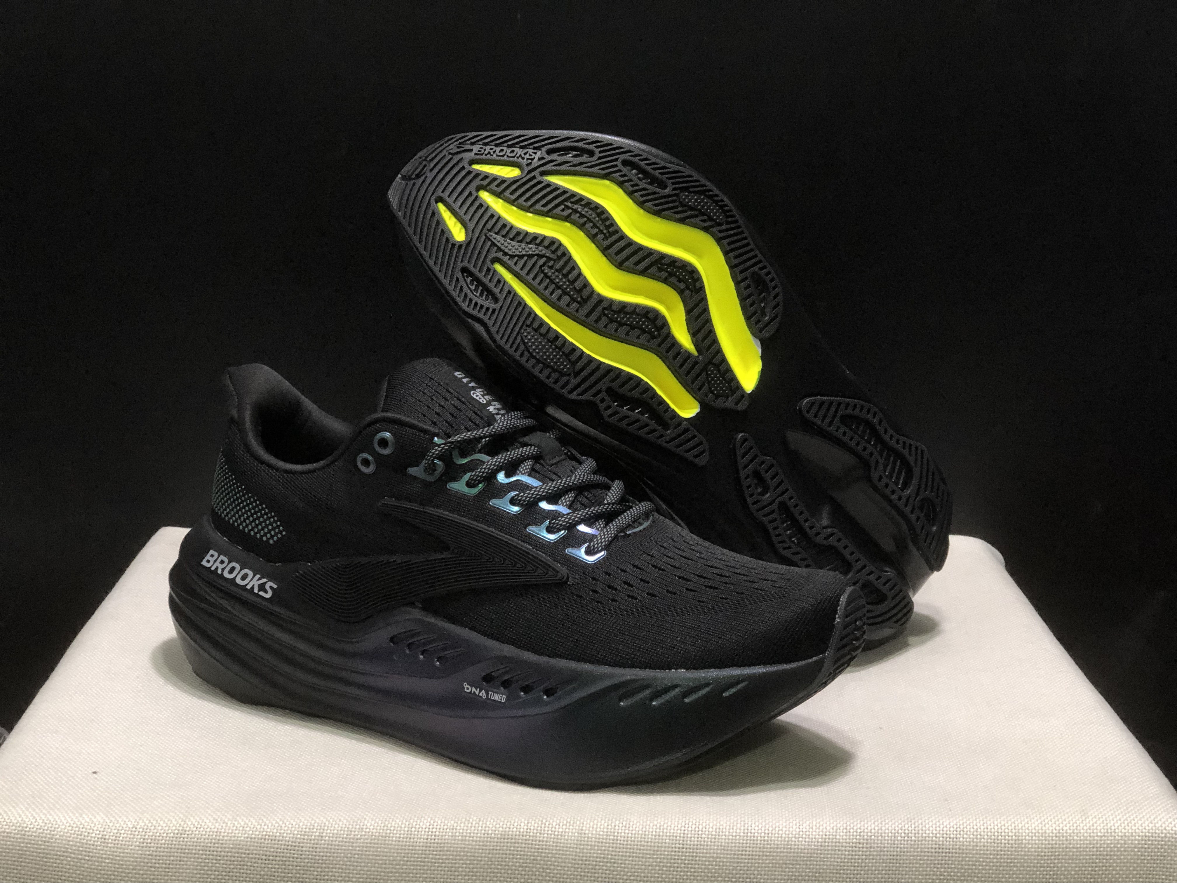 Brooks Glycerin Max Comfortable Low-top Running Shoes Black