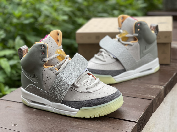 Nike Air Yeezy 1 Zen Grey Sneakers