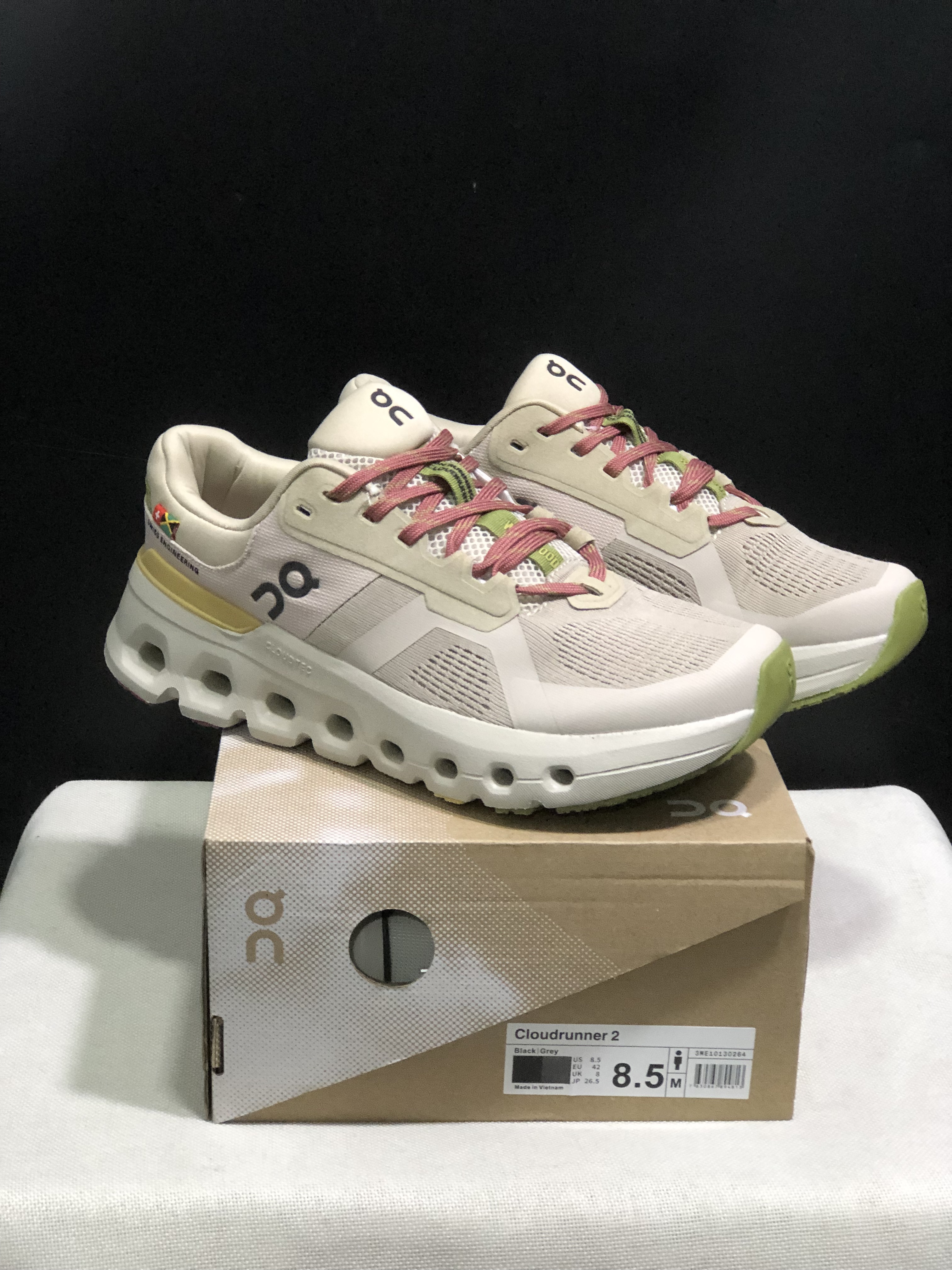 On Running Cloudrunner 2 Mesh Breathable Running Shoes Khaki