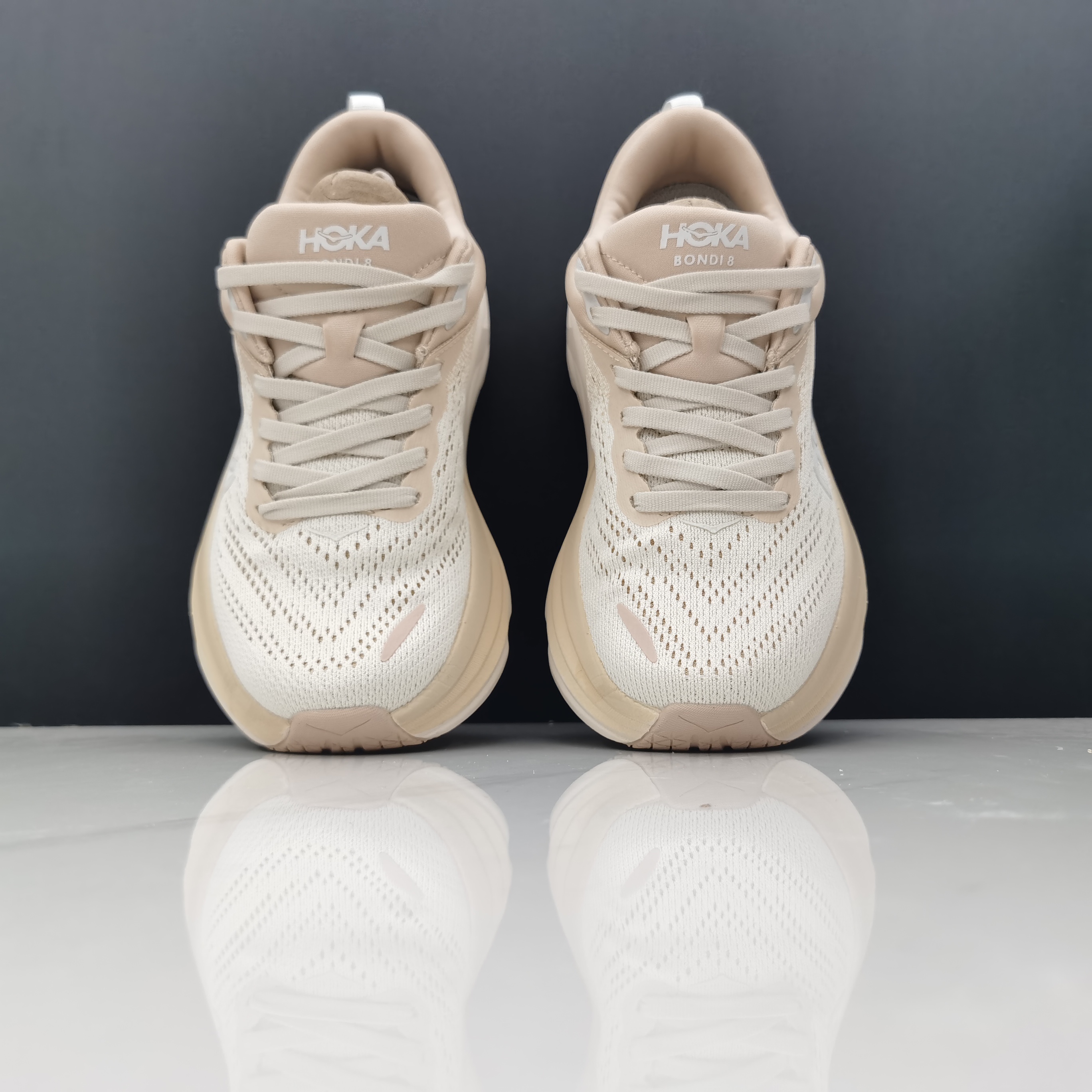 Hoka One One Bondi 8 Breathable Low-top Running Shoes Sneakers Cream