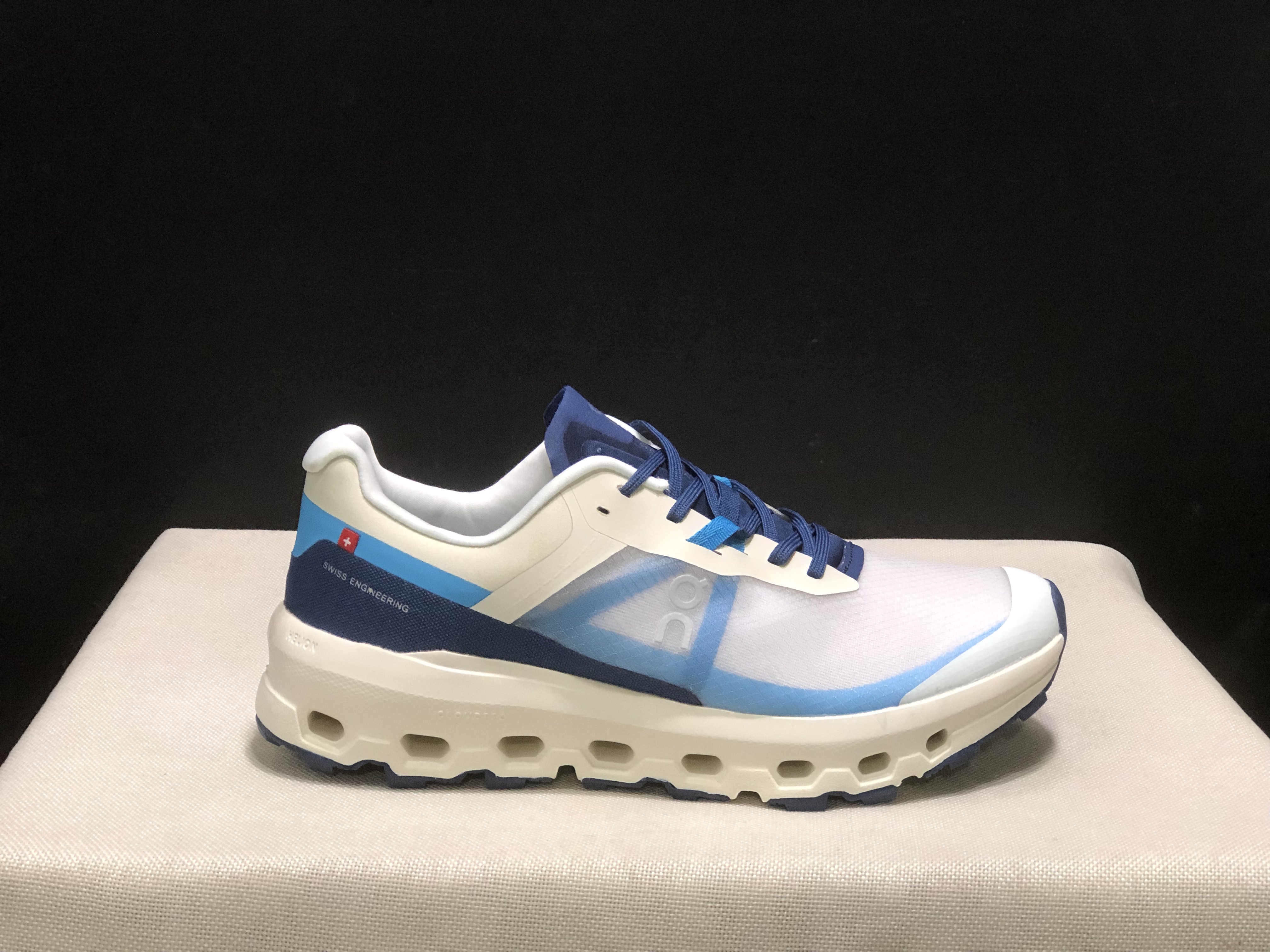 On Running Cloudvista 2 Waterproof Trail Running Shoes Cream/Blue