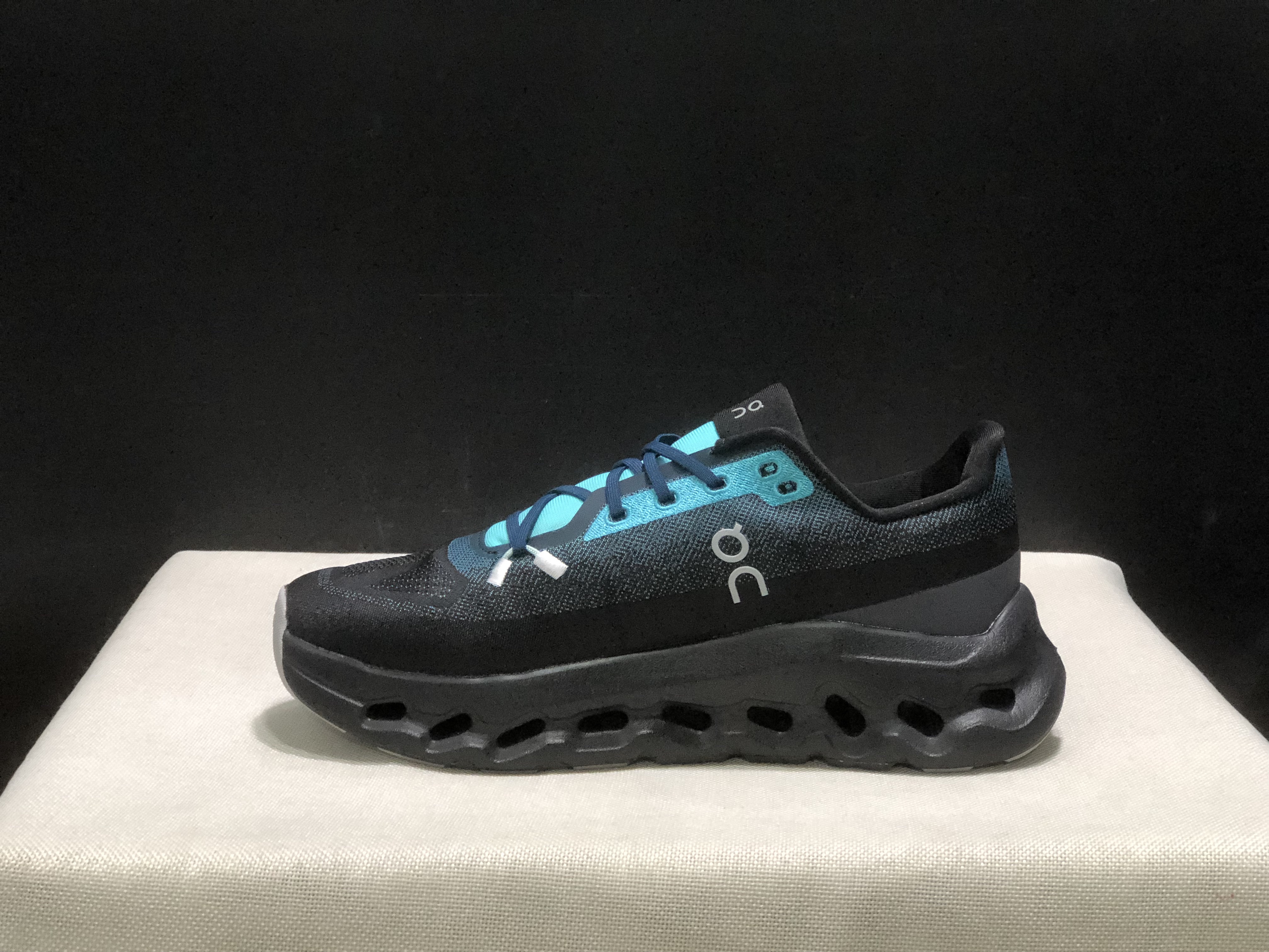 On Running Cloudtilt Durable Casual Life Shoes Moon Blue/Black