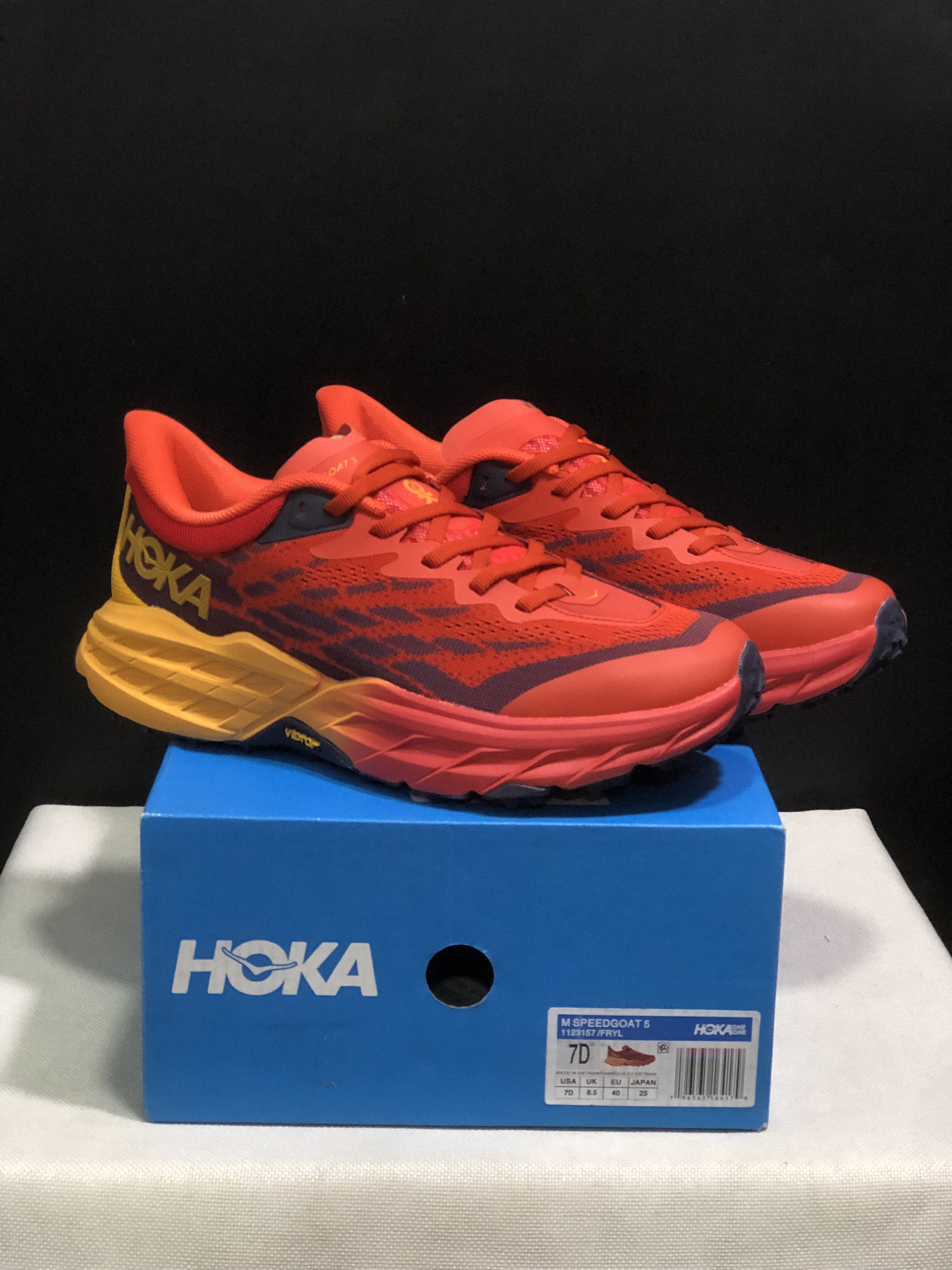 Hoka One One Speedgoat 5 Trail Running Shoes Sneakers Red