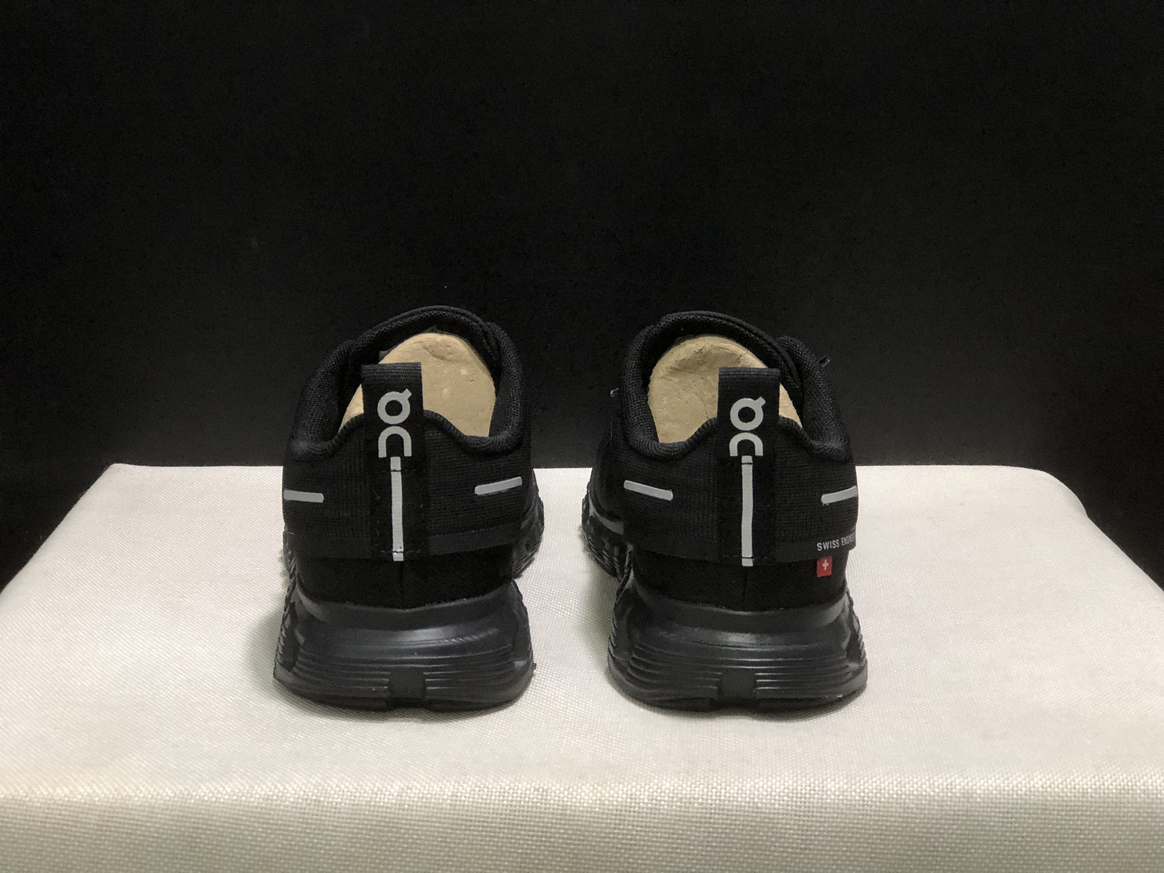 On Running Cloud 6 Life Casual Shoes Black