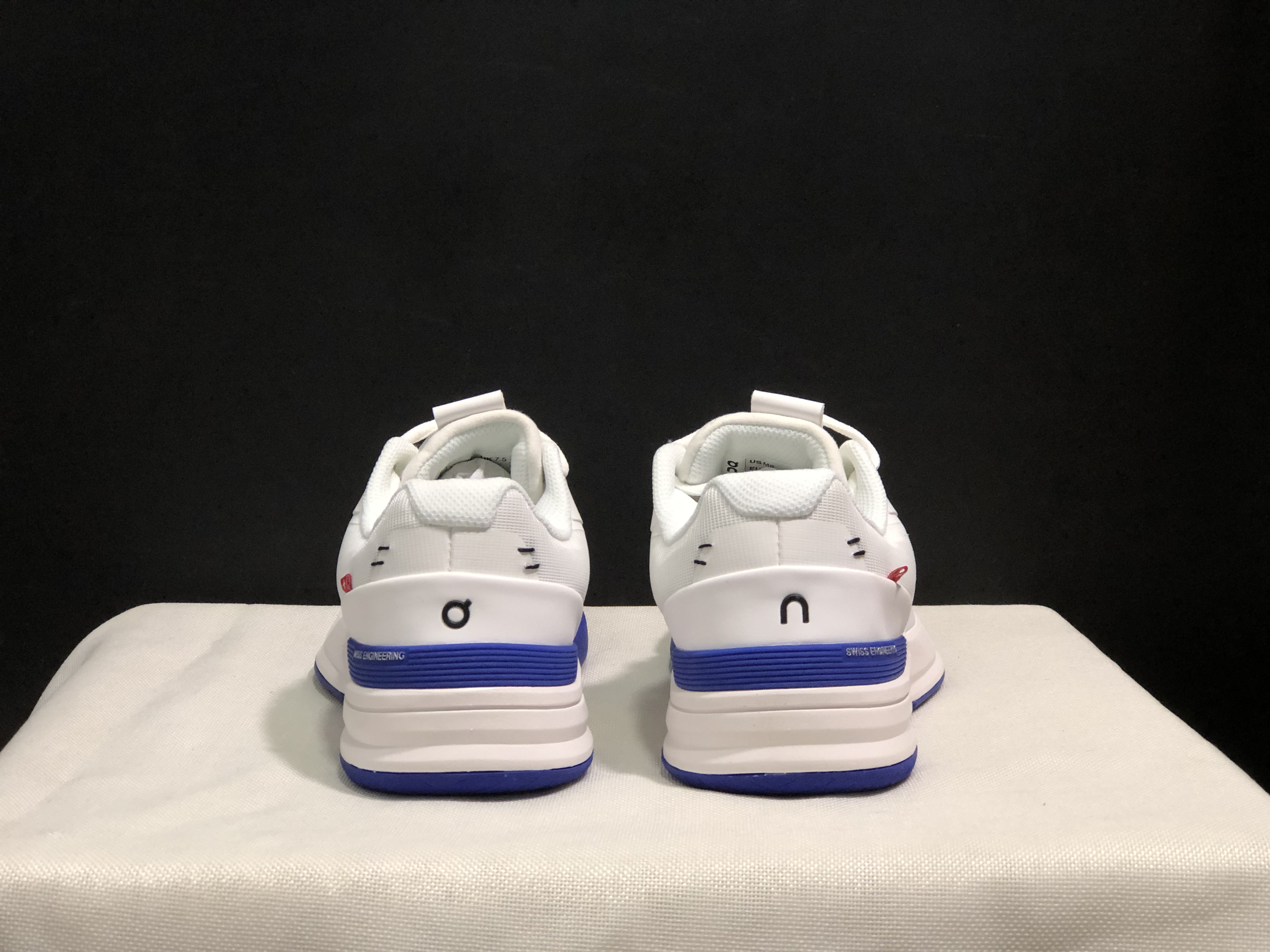 On Running The Roger Rro Durable And Breathable Tennis Shoes White/Sapphire Blue