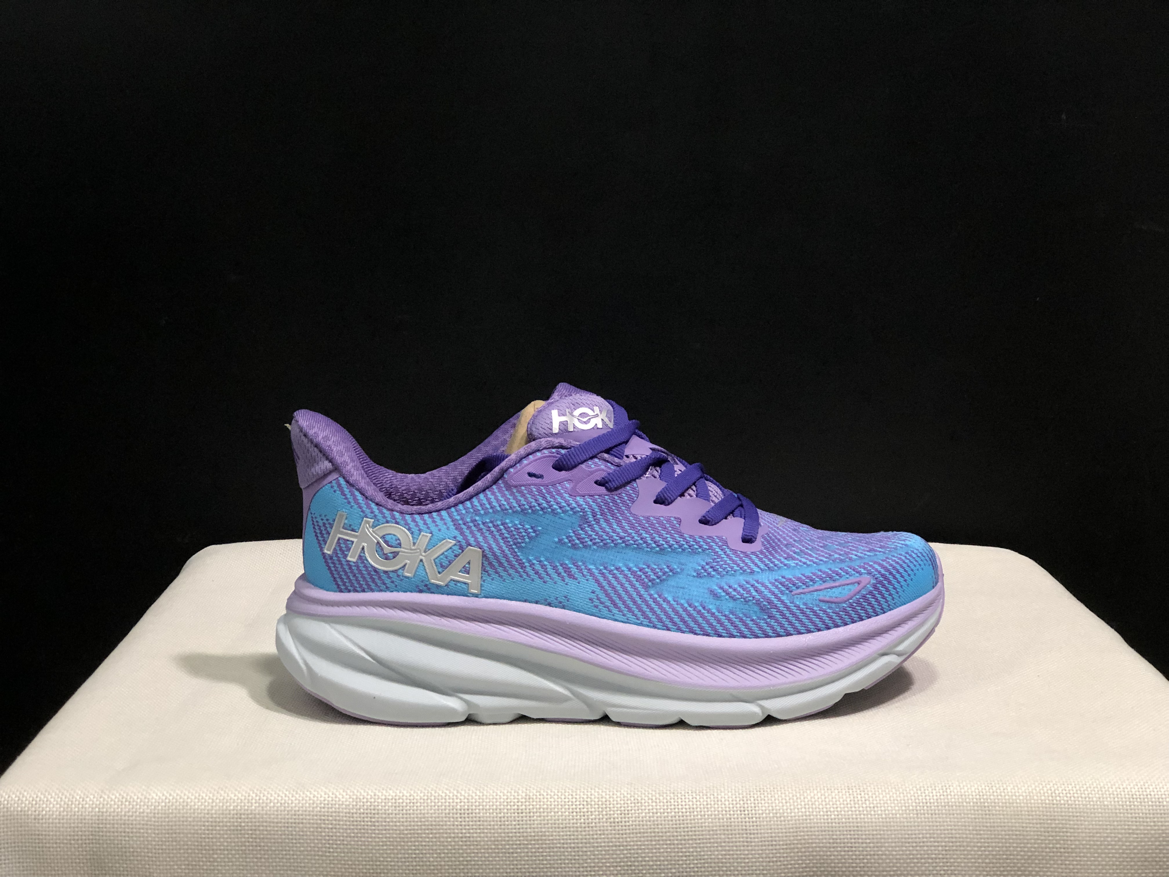 Hoka One One Clifton 9 Running Shoes Athletic Shoes Sneakers Light Purple