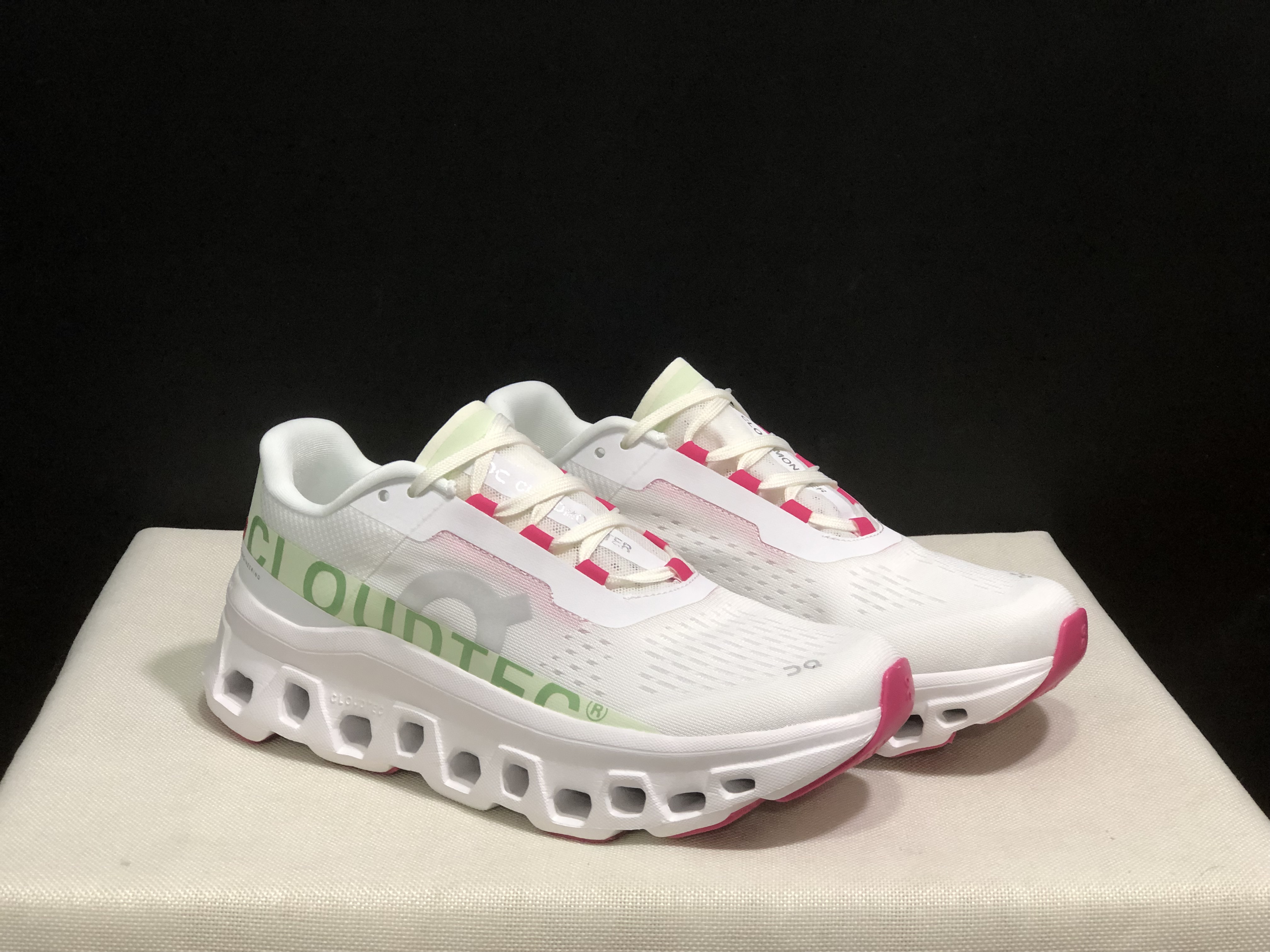 On Running Cloudmonster Anti-Slip Running Shoes White/Lima