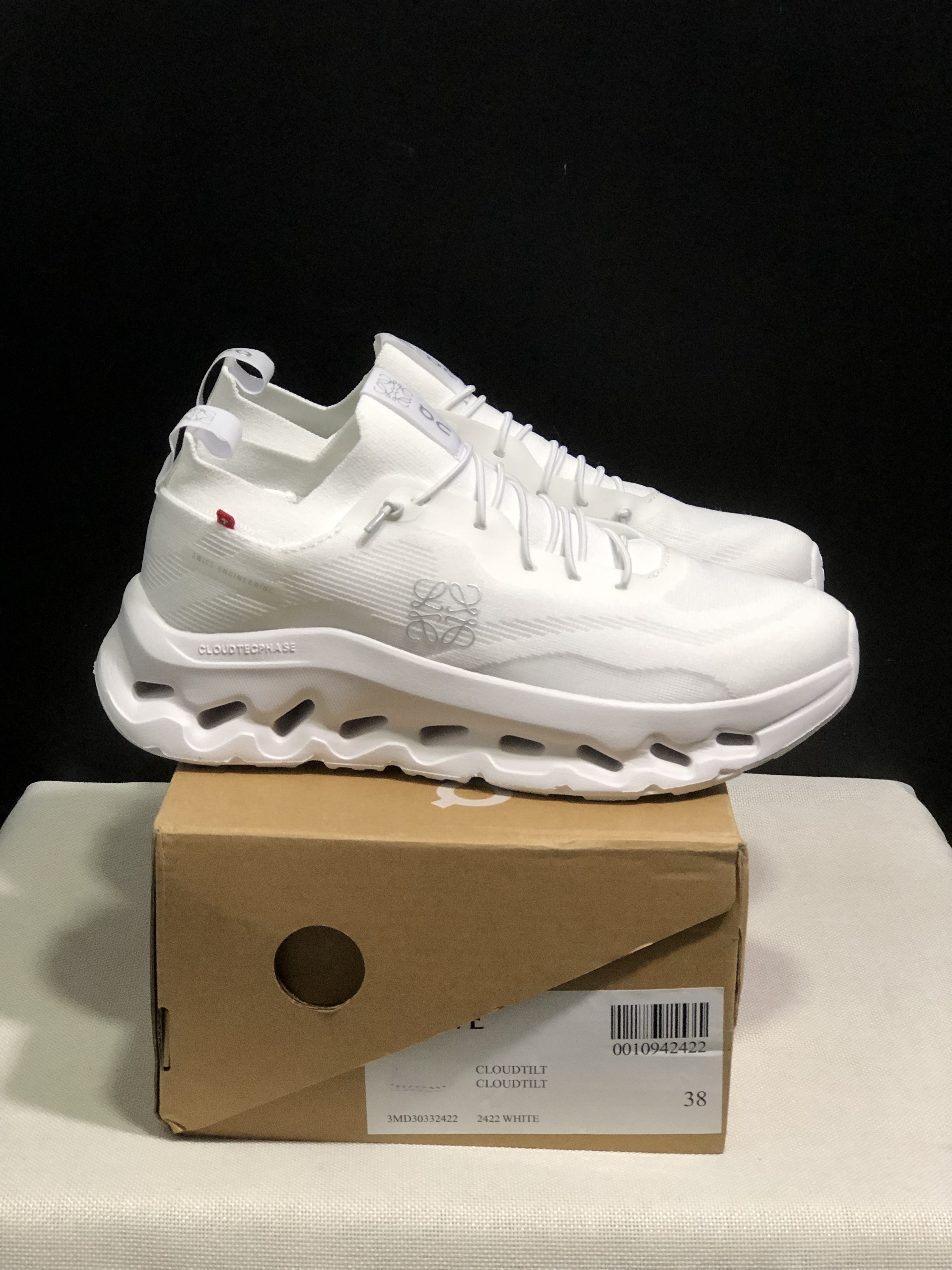LOEWE x On Running Cloudtilt Running Shoes Co-Signed Edition All White