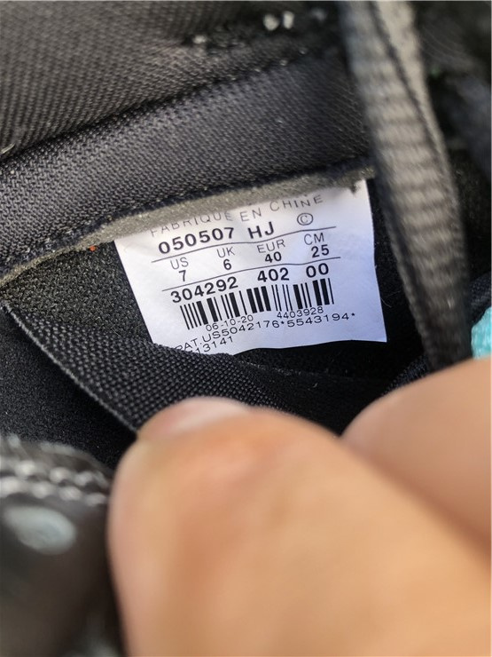 Nike SB Dunk Low Pro x Diamond Supply Co. Tiffany Blue Sneakers