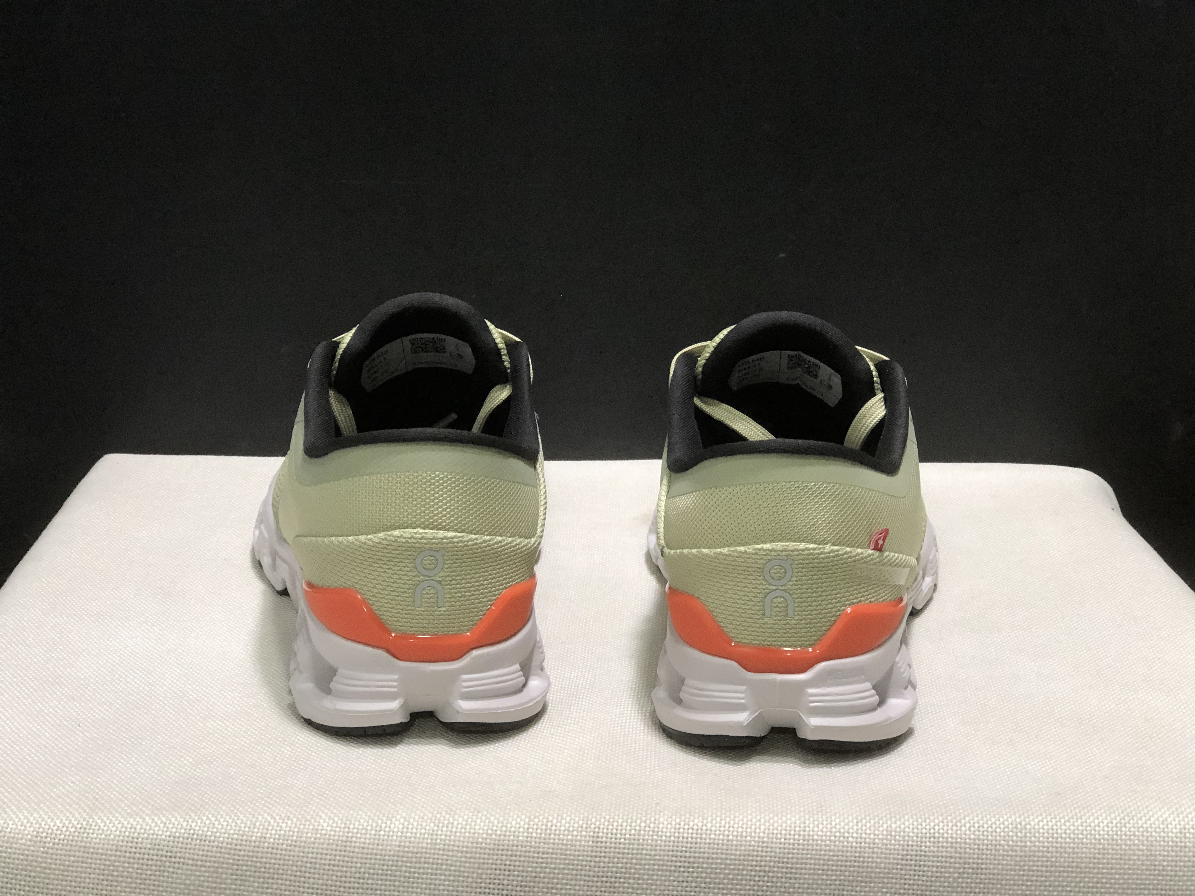 On Running Cloud X4 Comfortable Running Shoes Grass Green/White