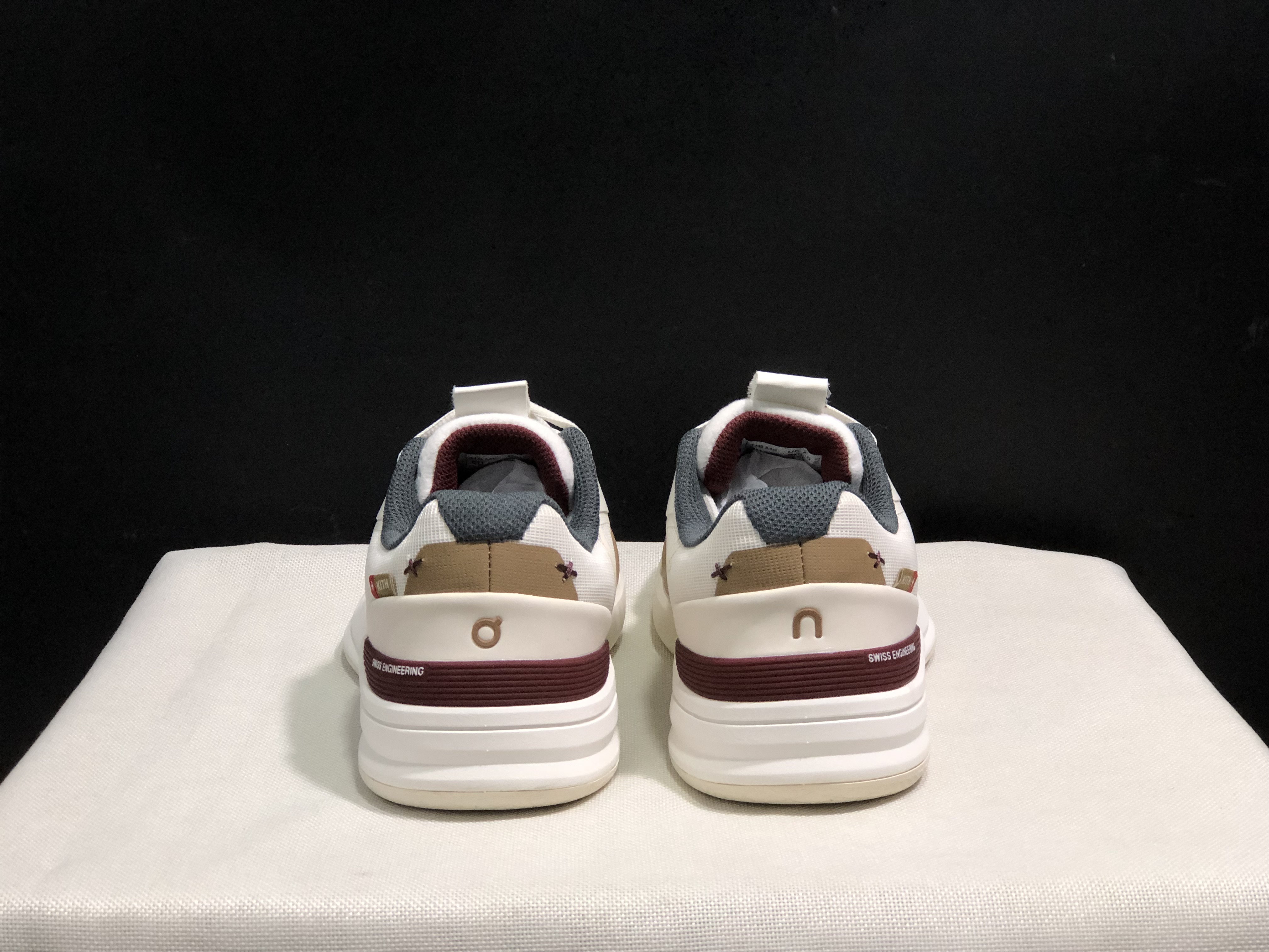 On Running The Roger Rro Durable And Breathable Tennis Shoes Beige/Earthy Yellow