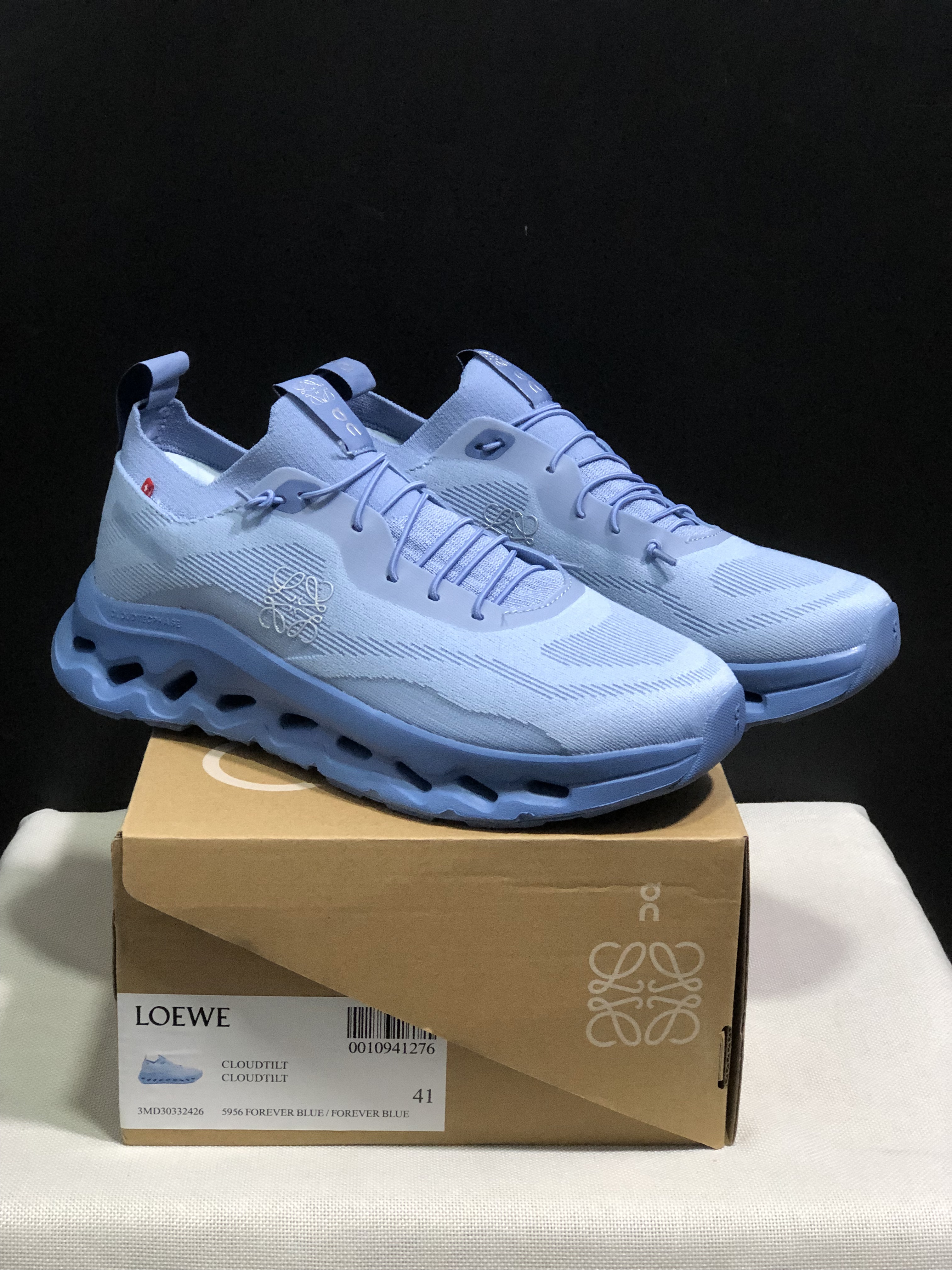 LOEWE x On Running Cloudtilt Running Shoes Co-Signed Edition Forever Blue