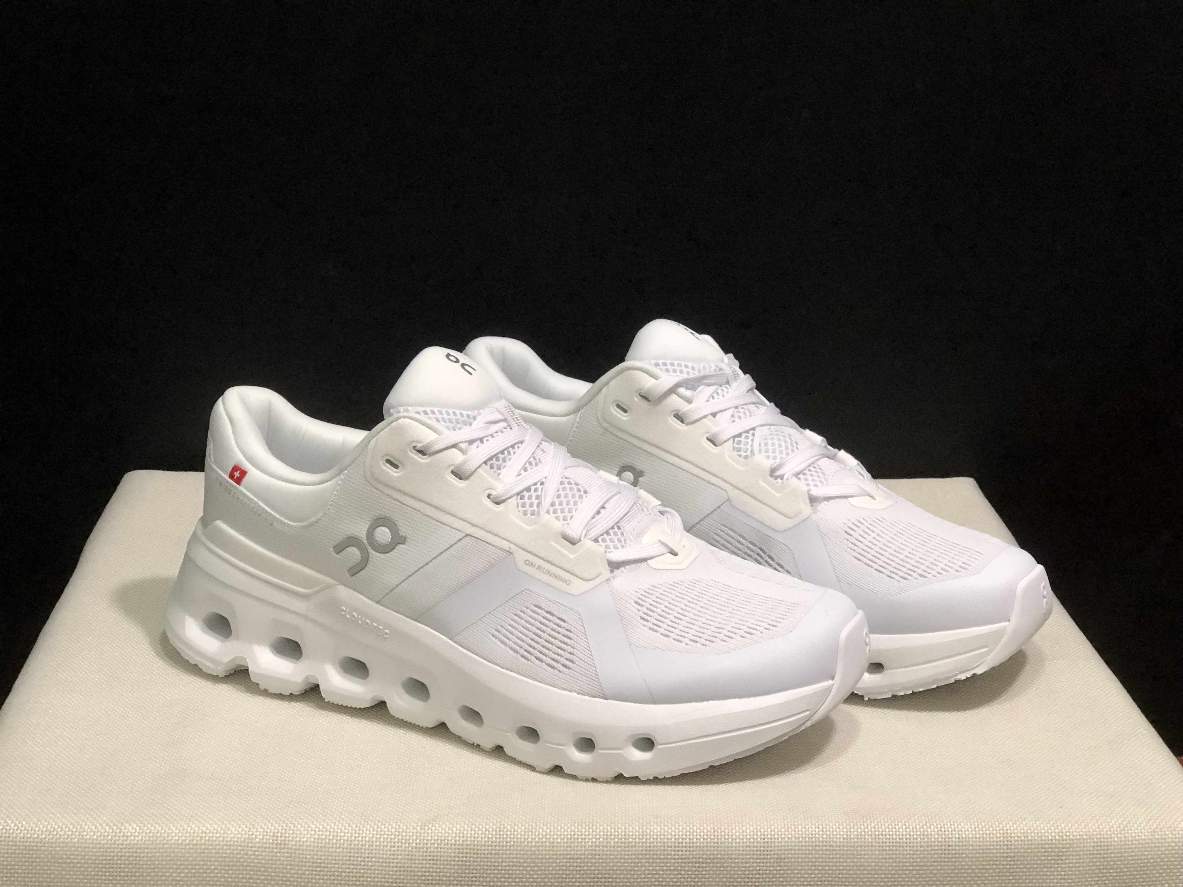 On Running Cloudrunner 2 Mesh Breathable White Running Shoes