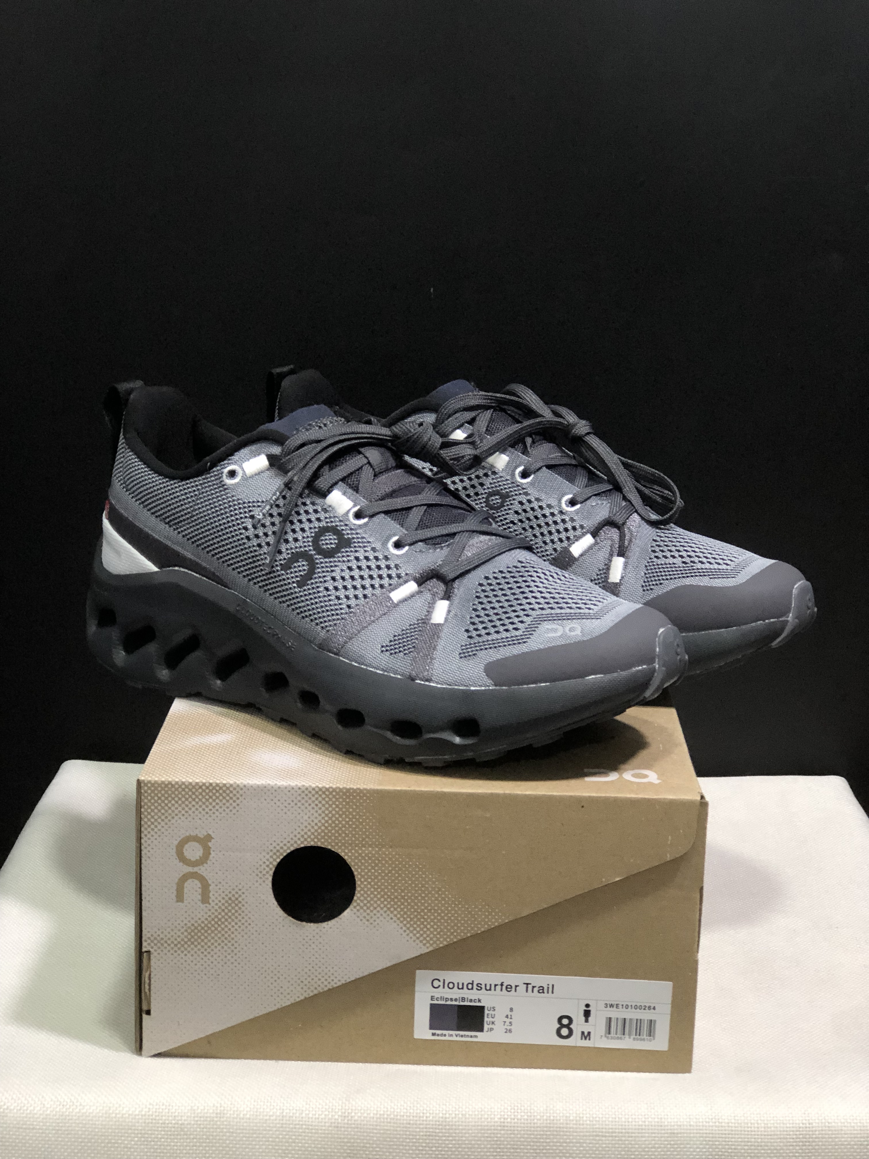 On Running Cloudsurfer Trail Waterproof Comfortable And Breathable Running Shoes Eclipse/Black