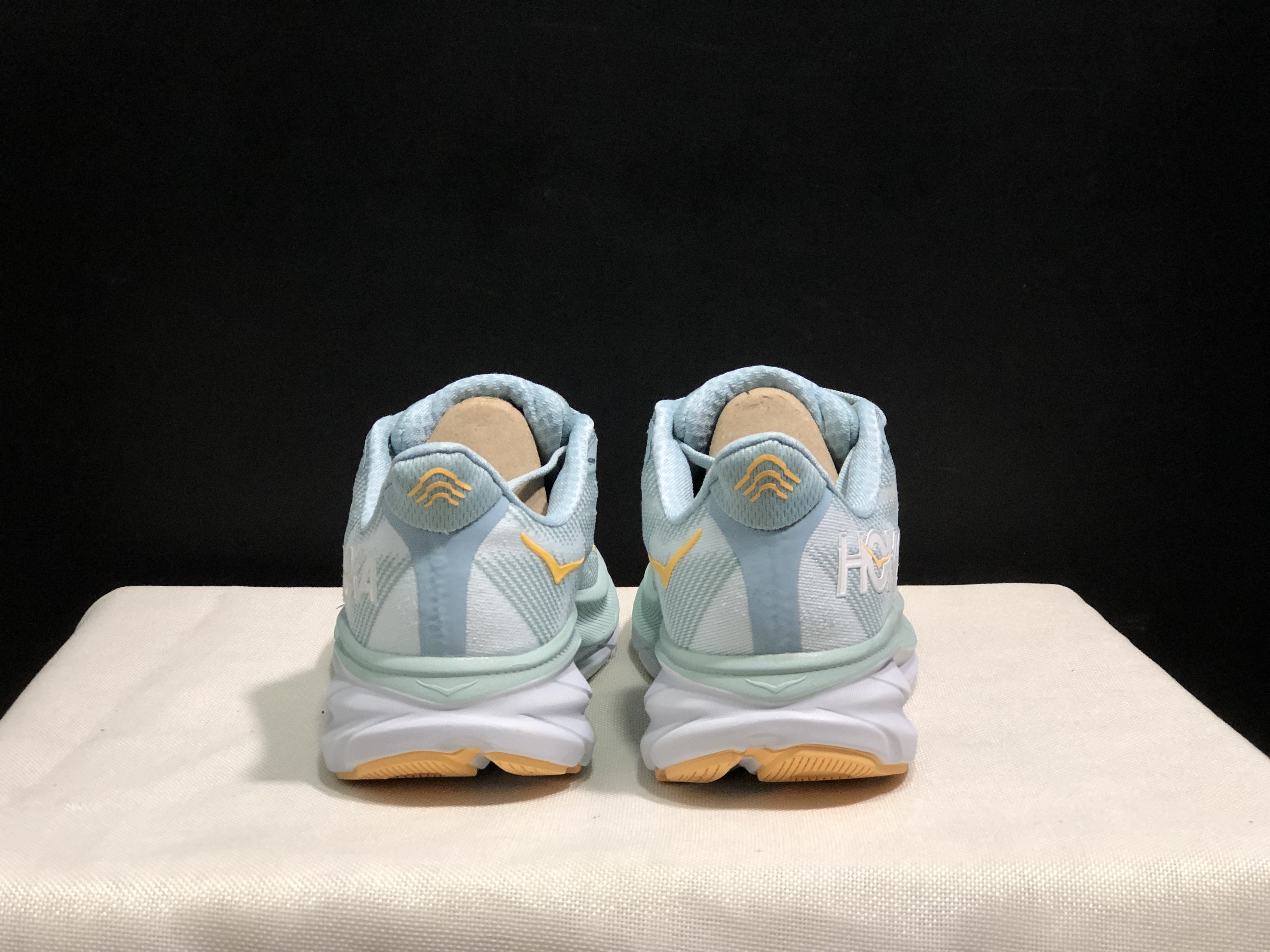 Hoka One One Clifton 9 Running Shoes Athletic Shoes Sneakers Light Blue