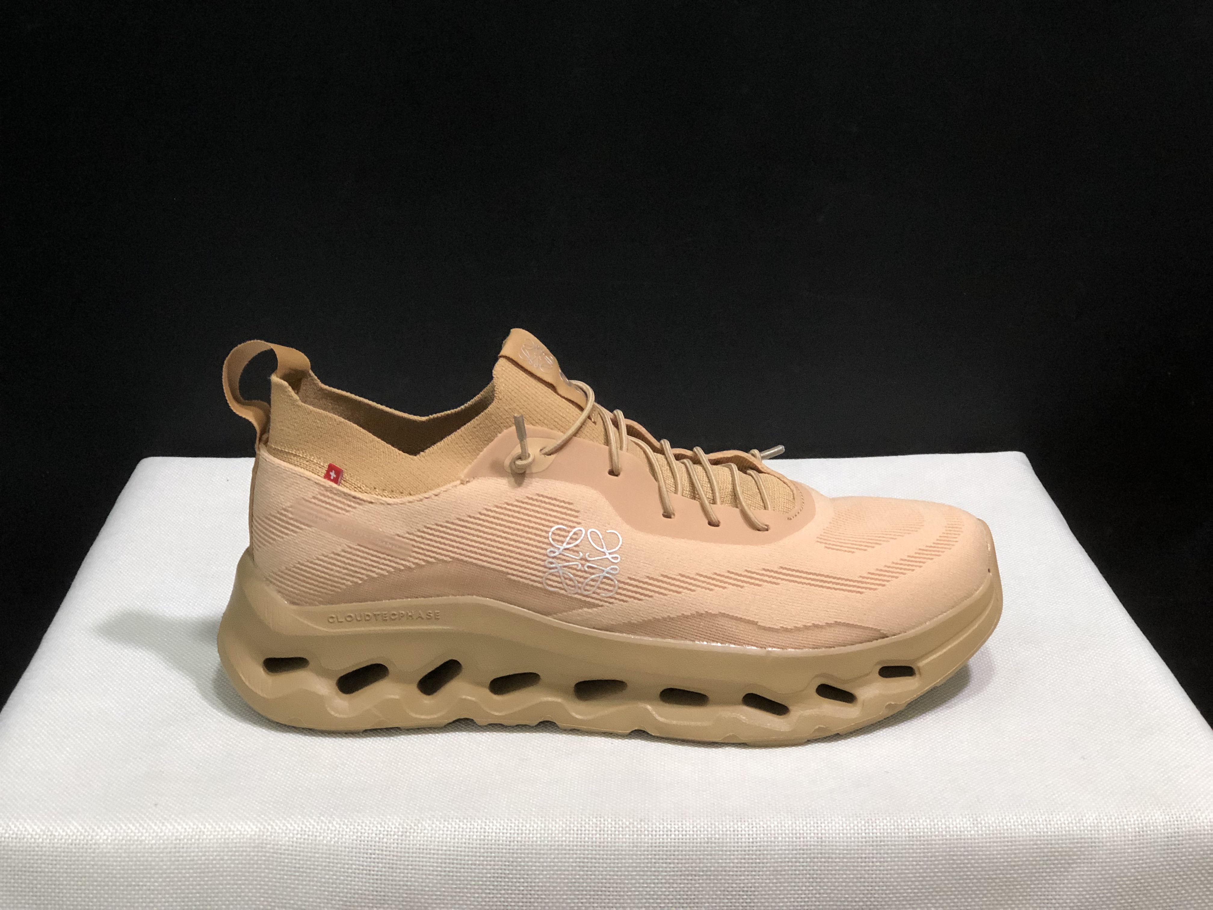 LOEWE x On Running Cloudtilt Running Shoes Co-Signed Edition Light Brown