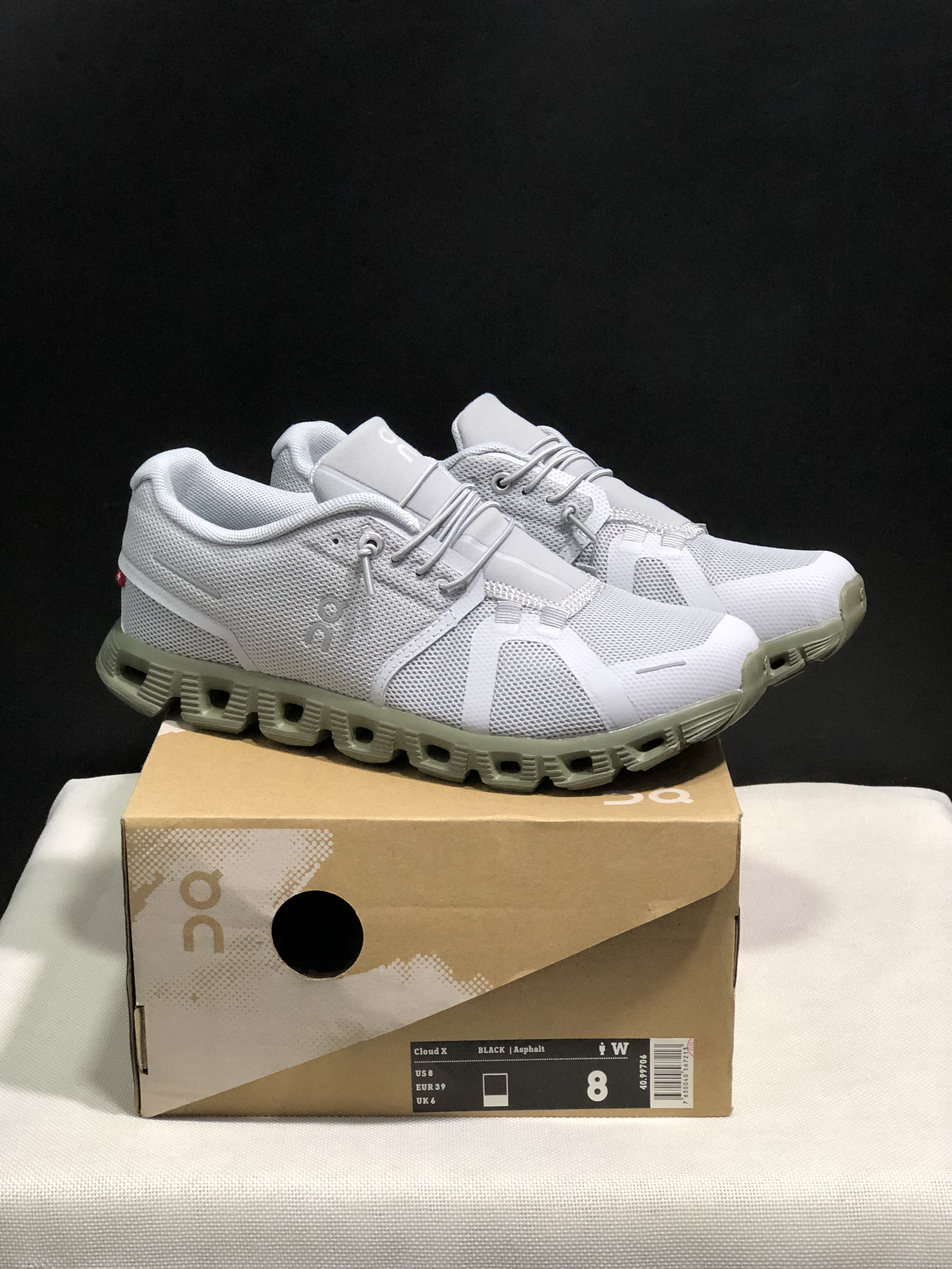 On Running Cloudstratus Breathable Support Running Shoes Light Grey/Green