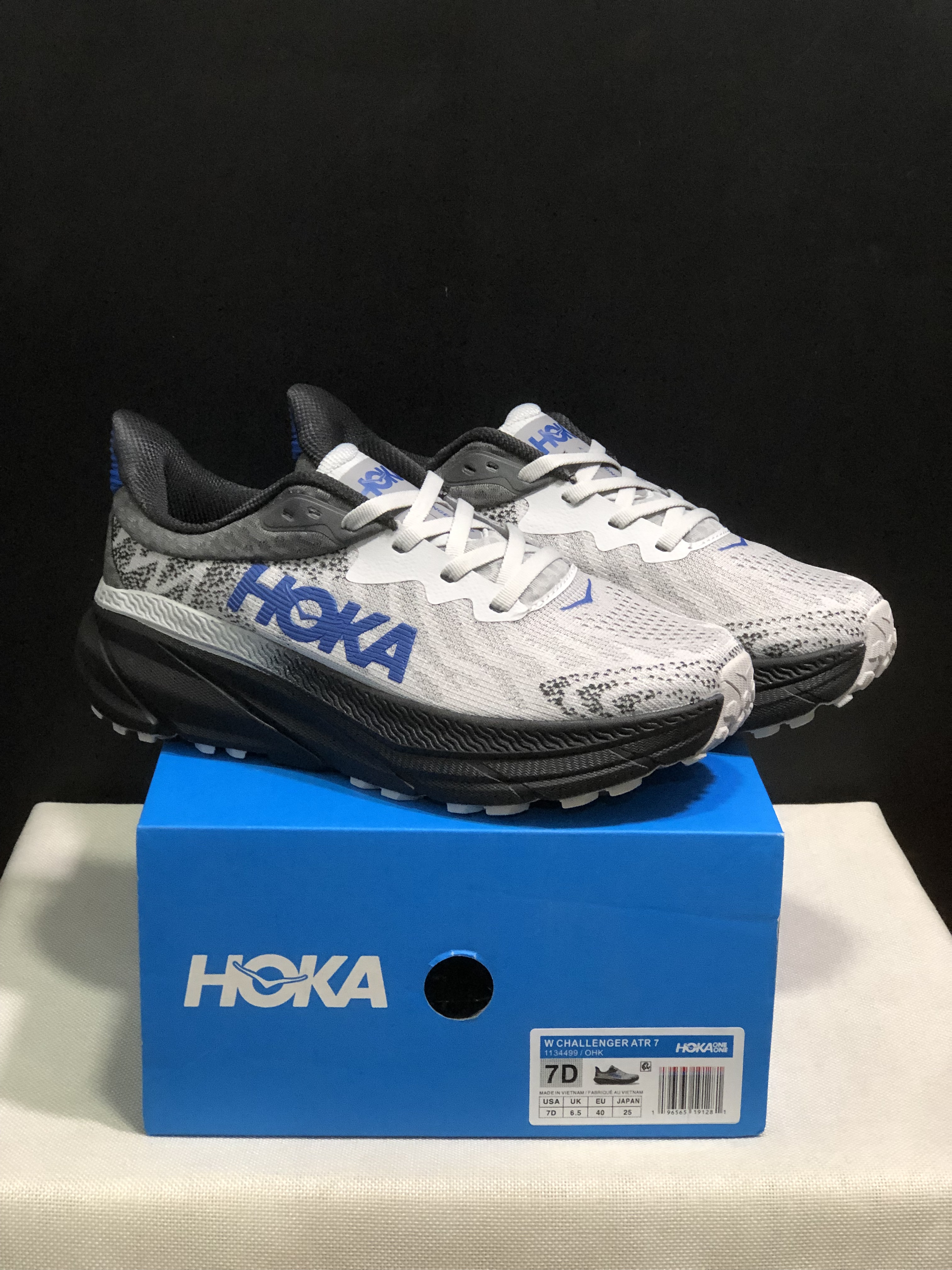Hoka One One Challenger 7 Shock-absorbing Breathable Running Shoes Sneakers White/Black