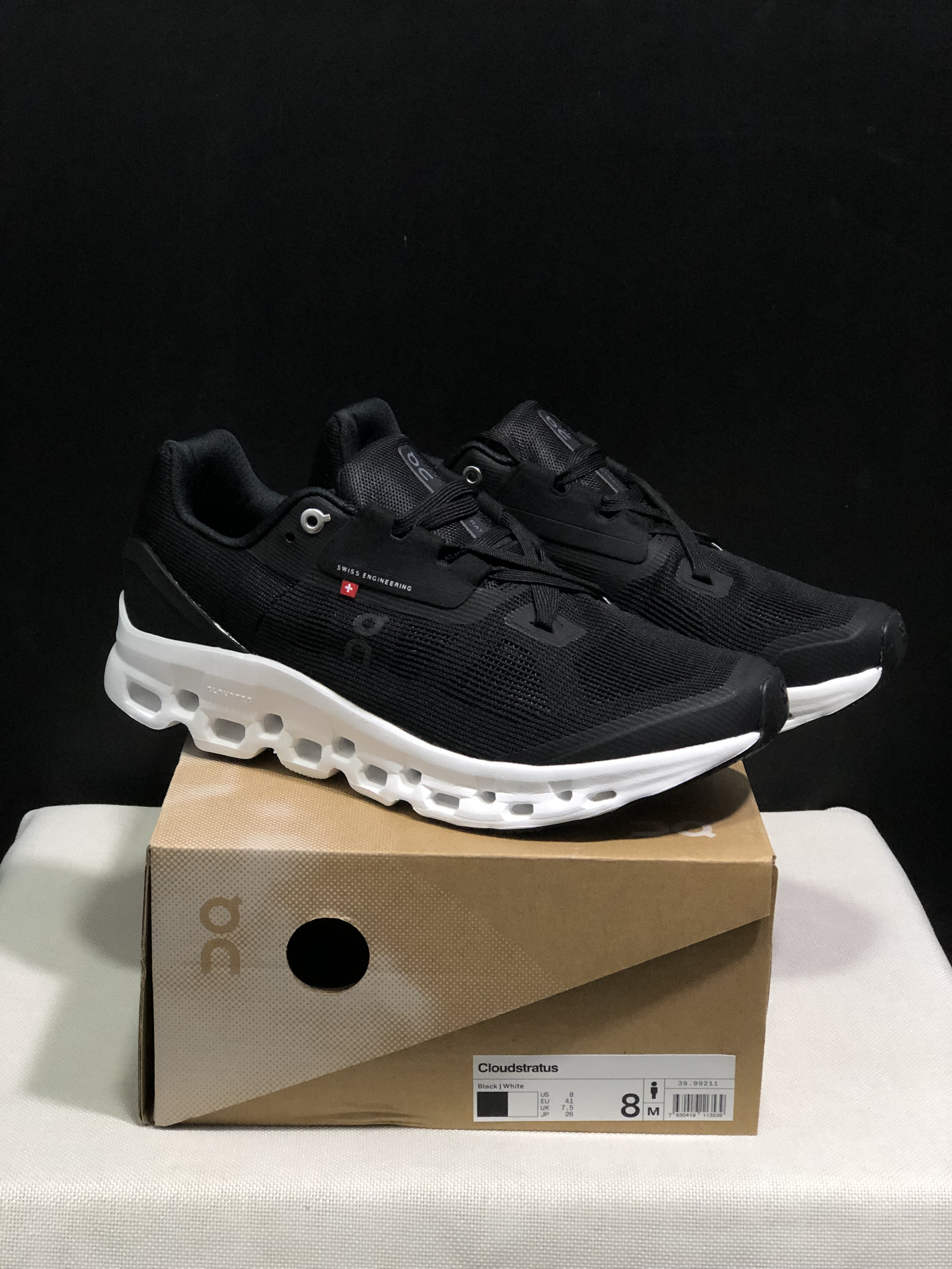 On Running Cloudstratus Breathable Support Running Shoes Black/White