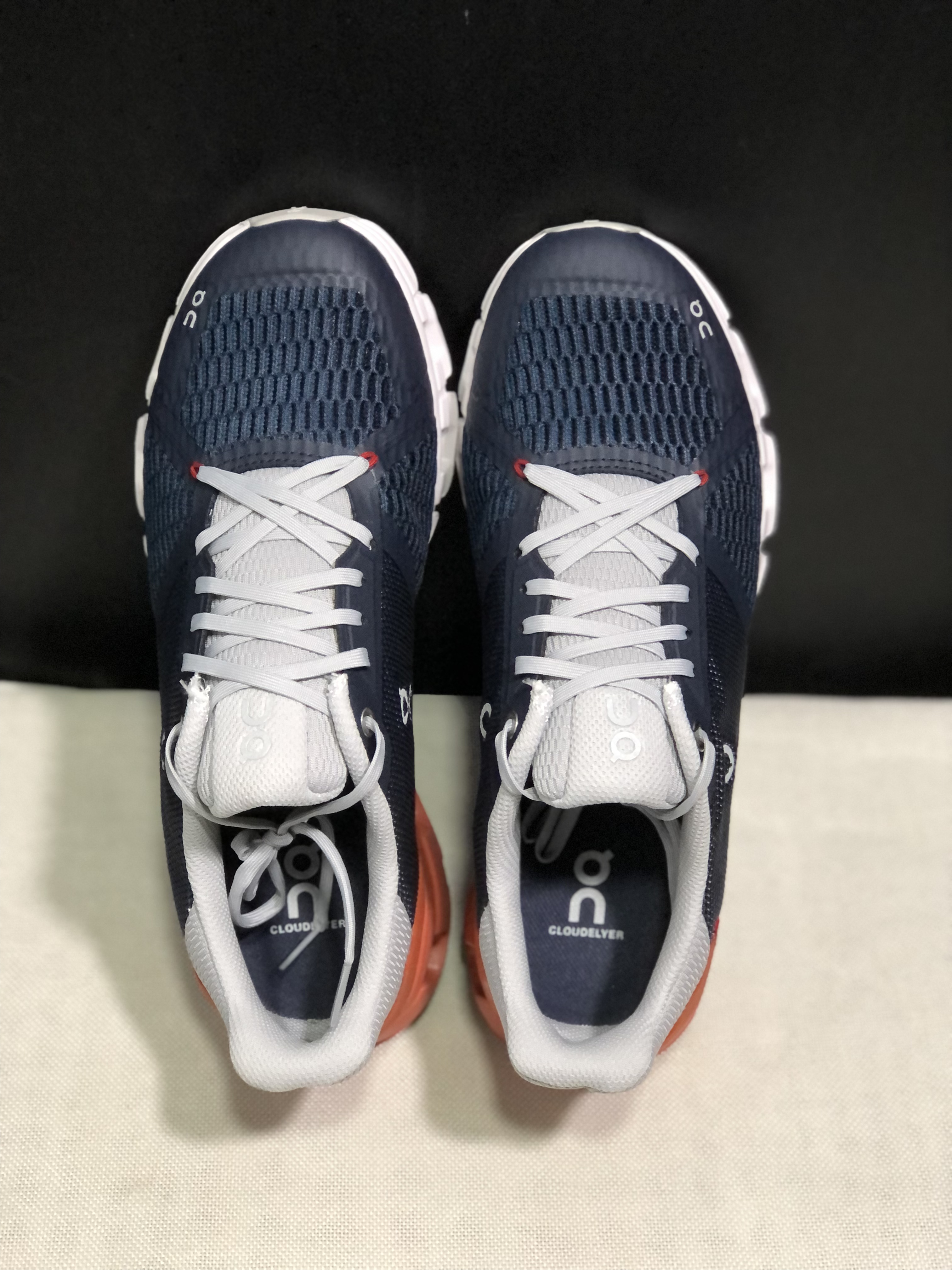 On Running Cloudflyer Shock-Absorbing Running Shoes Midnight Dark/Rust Red