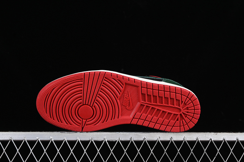Nike Air Jordan 1 Low Black Gorge Green Varsity Red Sail Sneakers