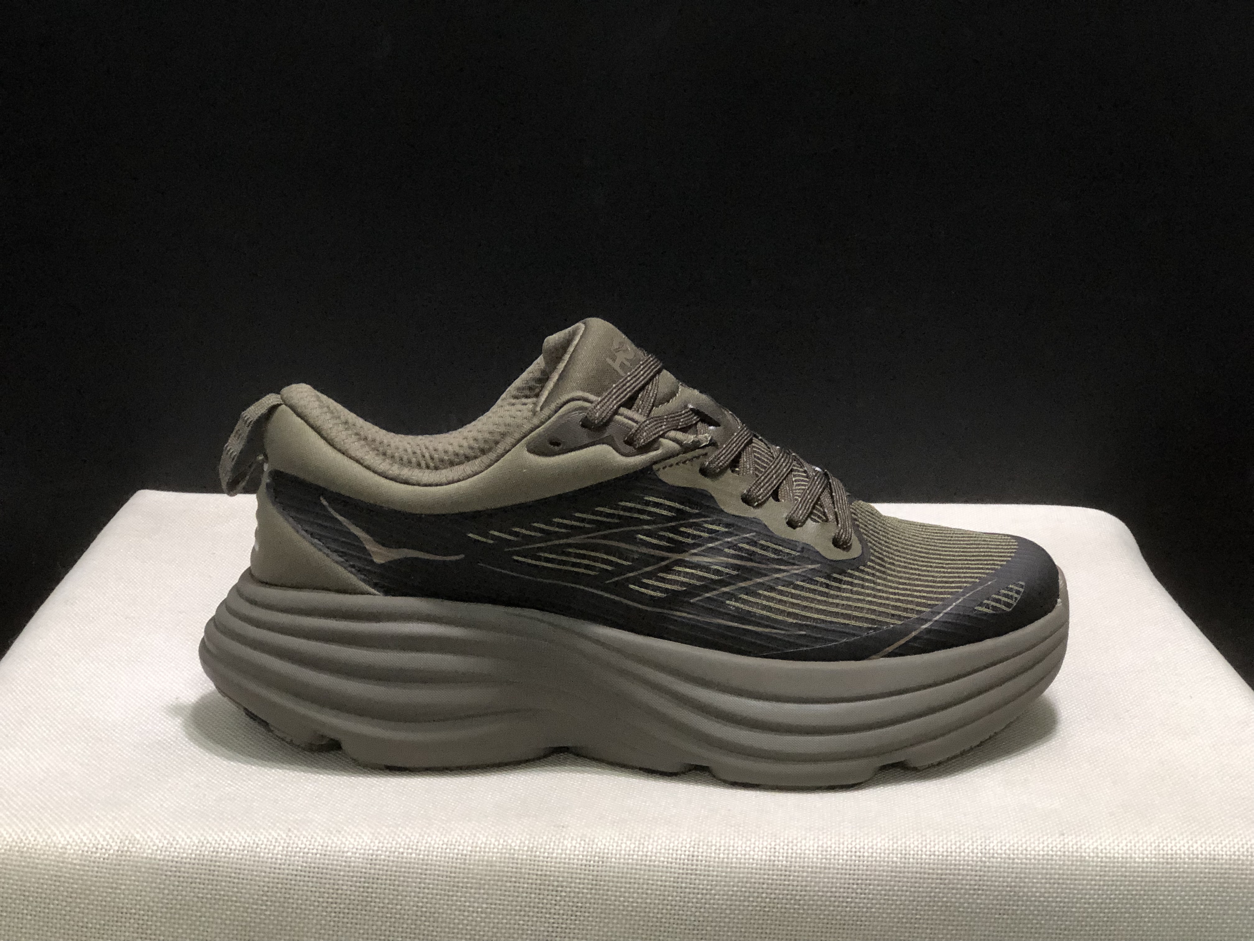 Hoka One One Bondi 8 Breathable Low-top Running Shoes Sneakers Brown