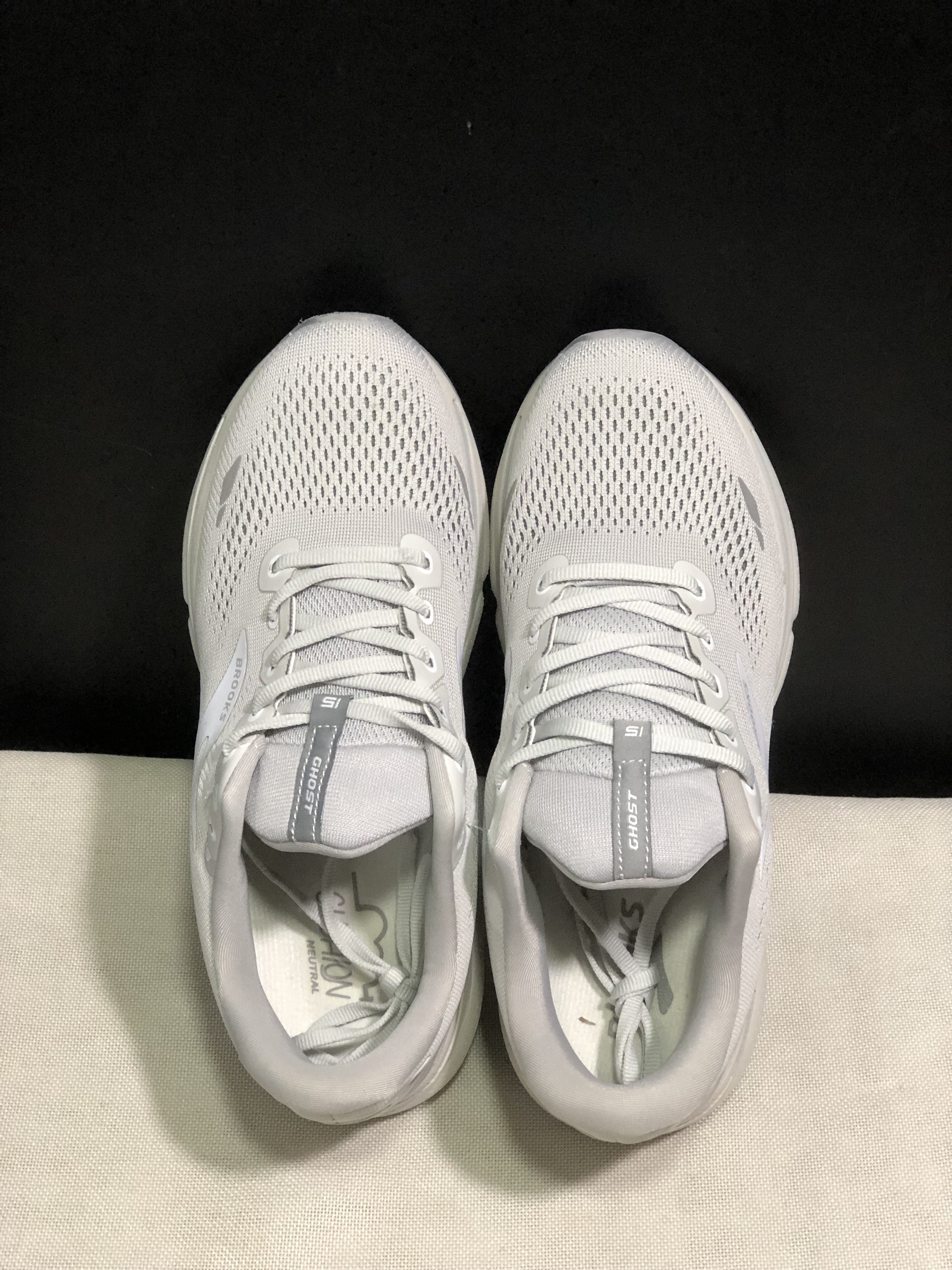 Brooks Ghost 15 Shock-absorbing Wear-resistant Low-top Running Shoes Light Gray