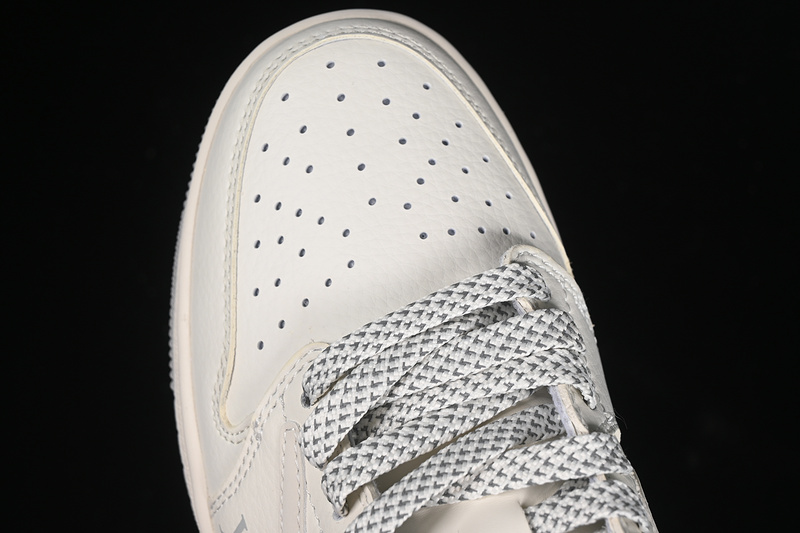 Nike Air Jordan 1 Low OG SP Travis Scott Fragment Design Beige Sneakers