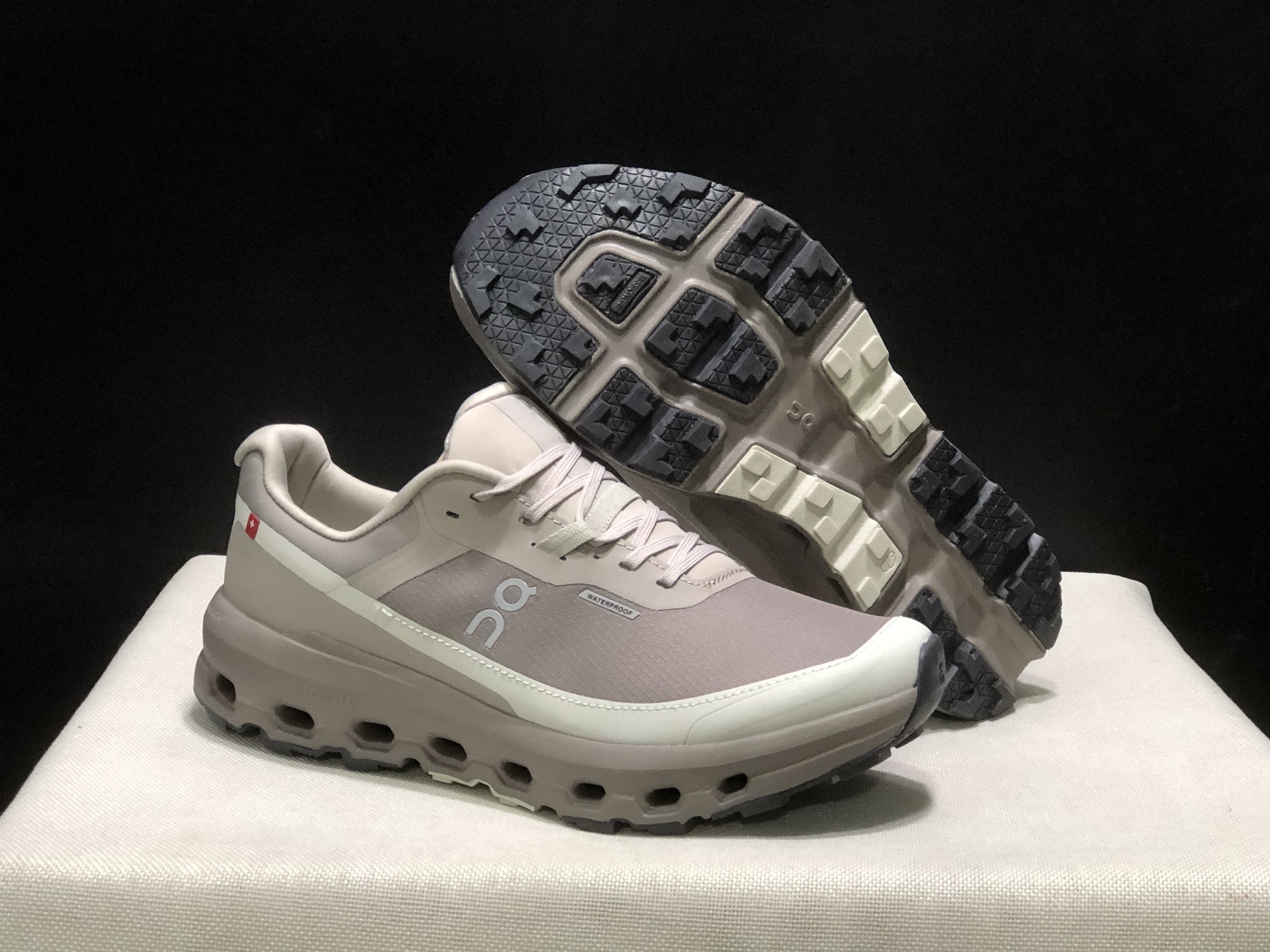 On Running Cloudvista 2 Waterproof Trail Running Shoes Fog/Cinder