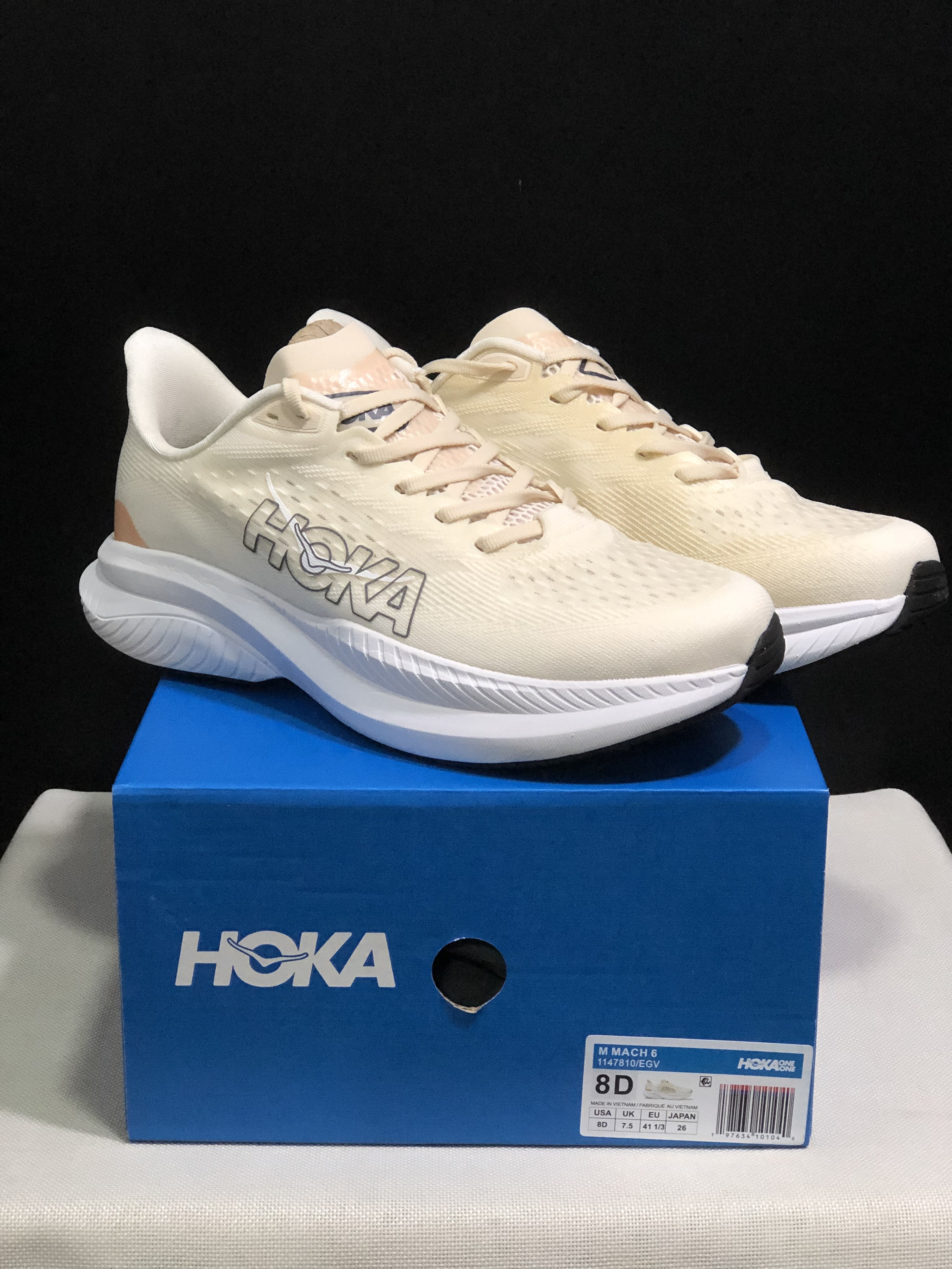 Hoka One One Mach 6 Wear-resistant Breathable Low-top Running Shoes Sneakers Cream