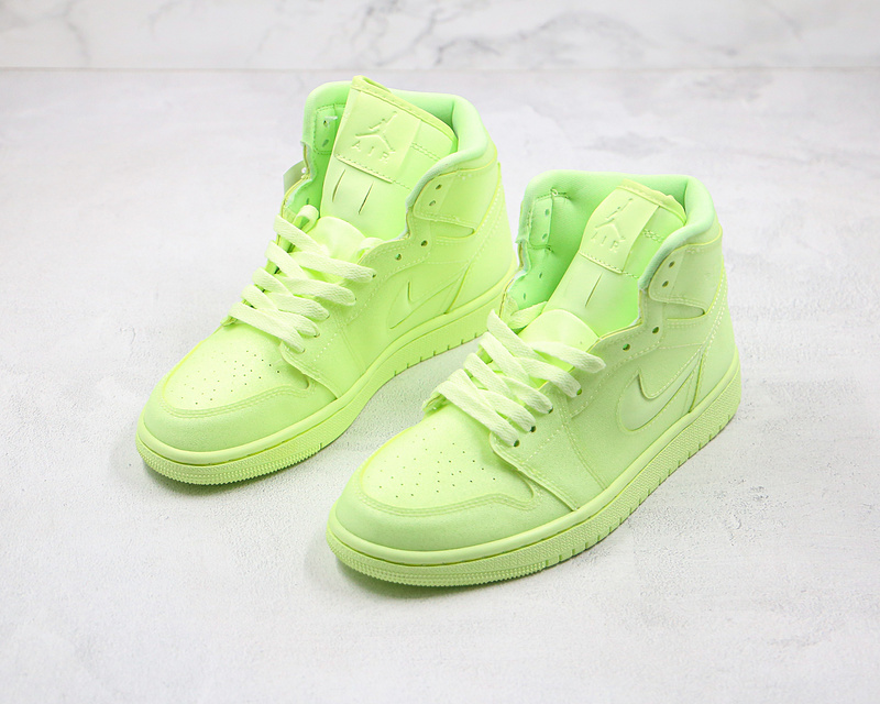 Nike Air Jordan 1 Retro High Tripple Barley Volt Green Sneakers