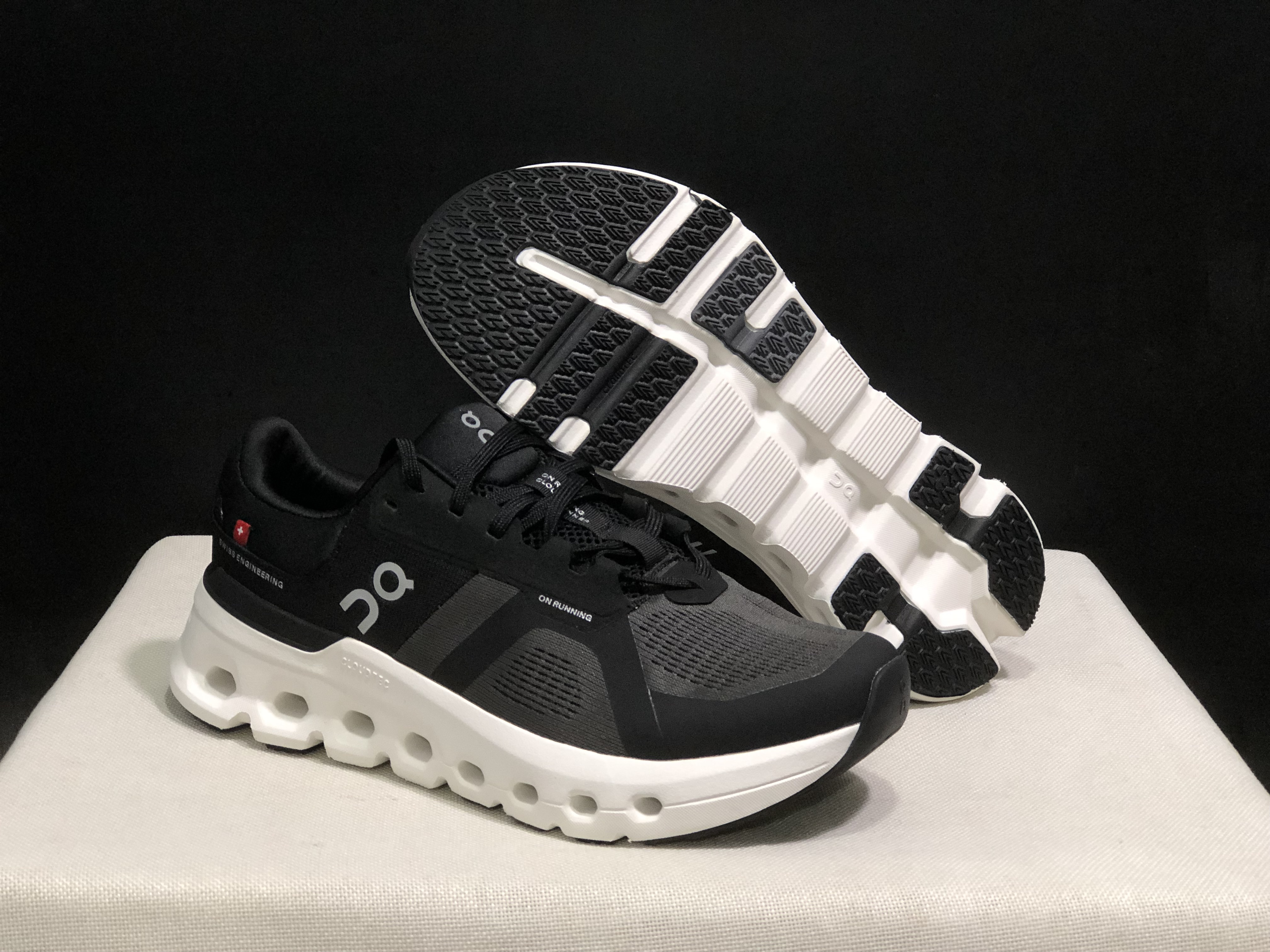 On Running Cloudrunner 2 Mesh Breathable Running Shoes Black/Drak Grey