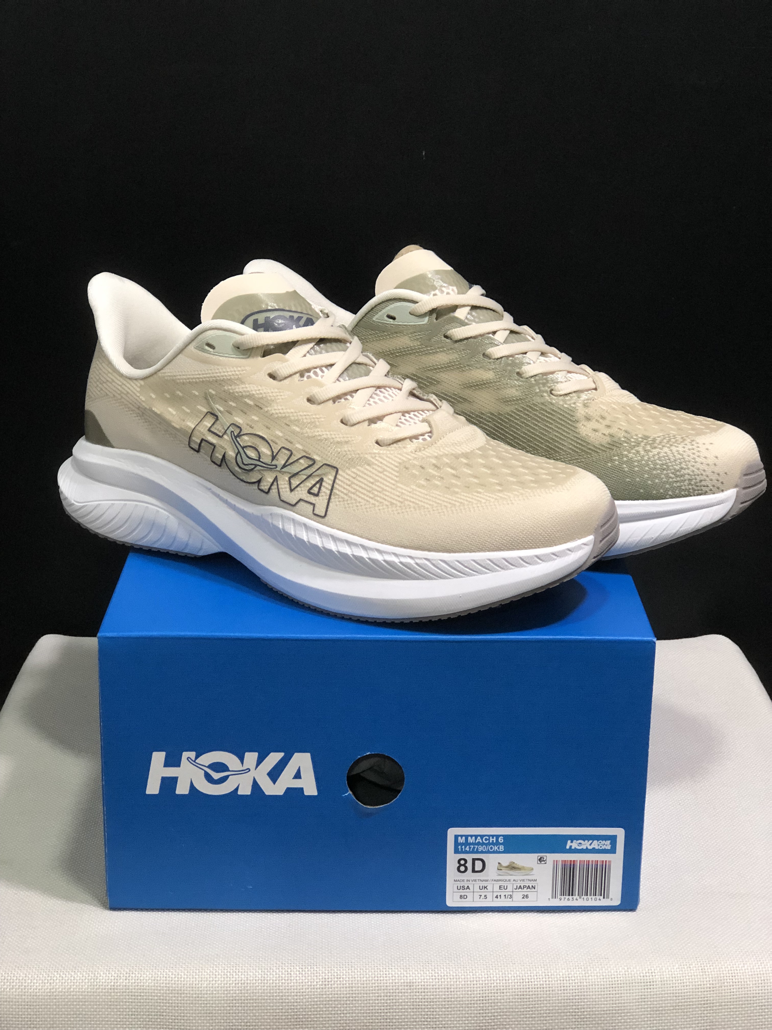 Hoka One One Mach 6 Wear-resistant Breathable Low-top Running Shoes Sneakers Beige