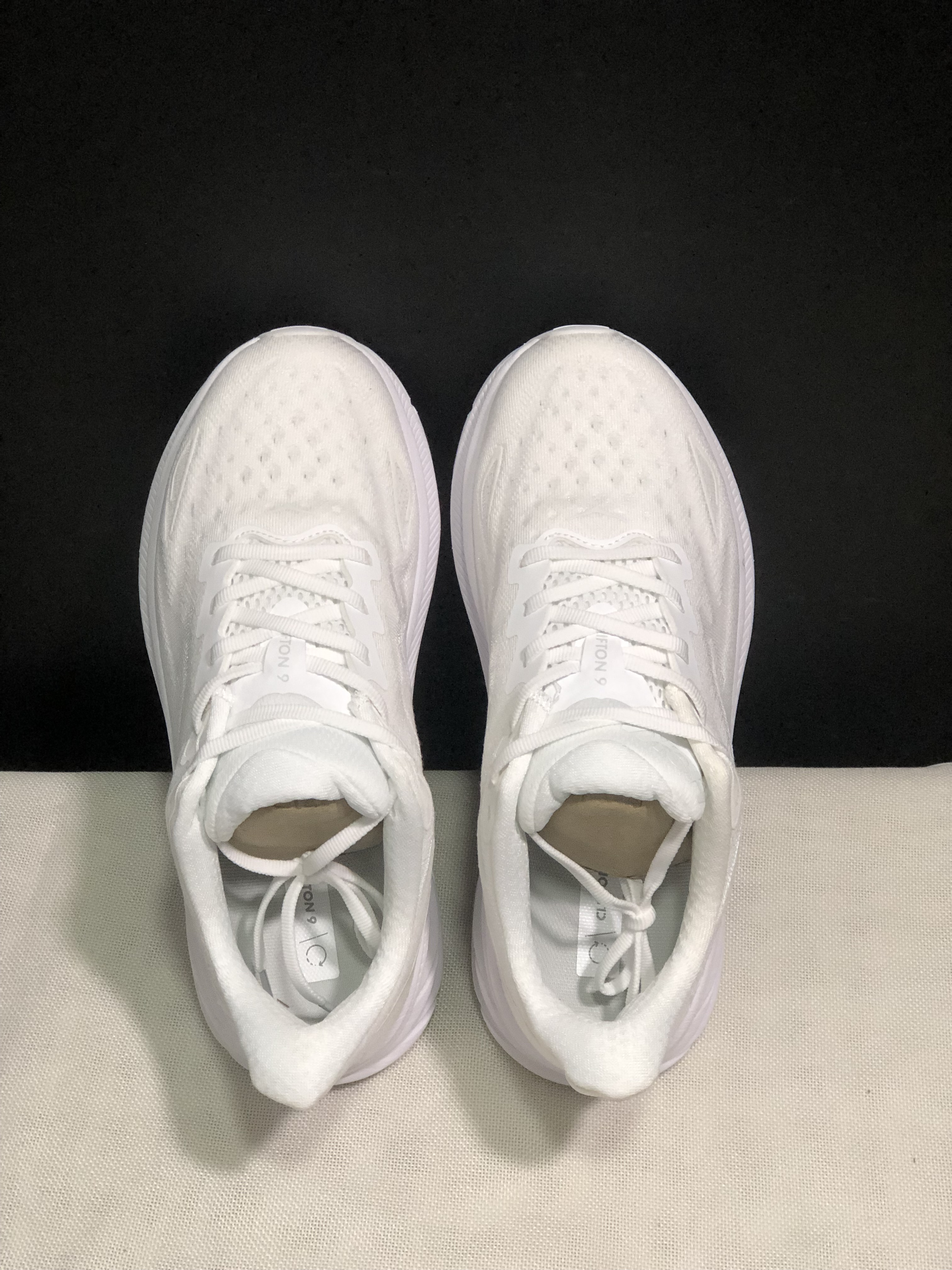 Hoka One One Clifton 9 White Running Shoes Athletic Shoes Sneakers