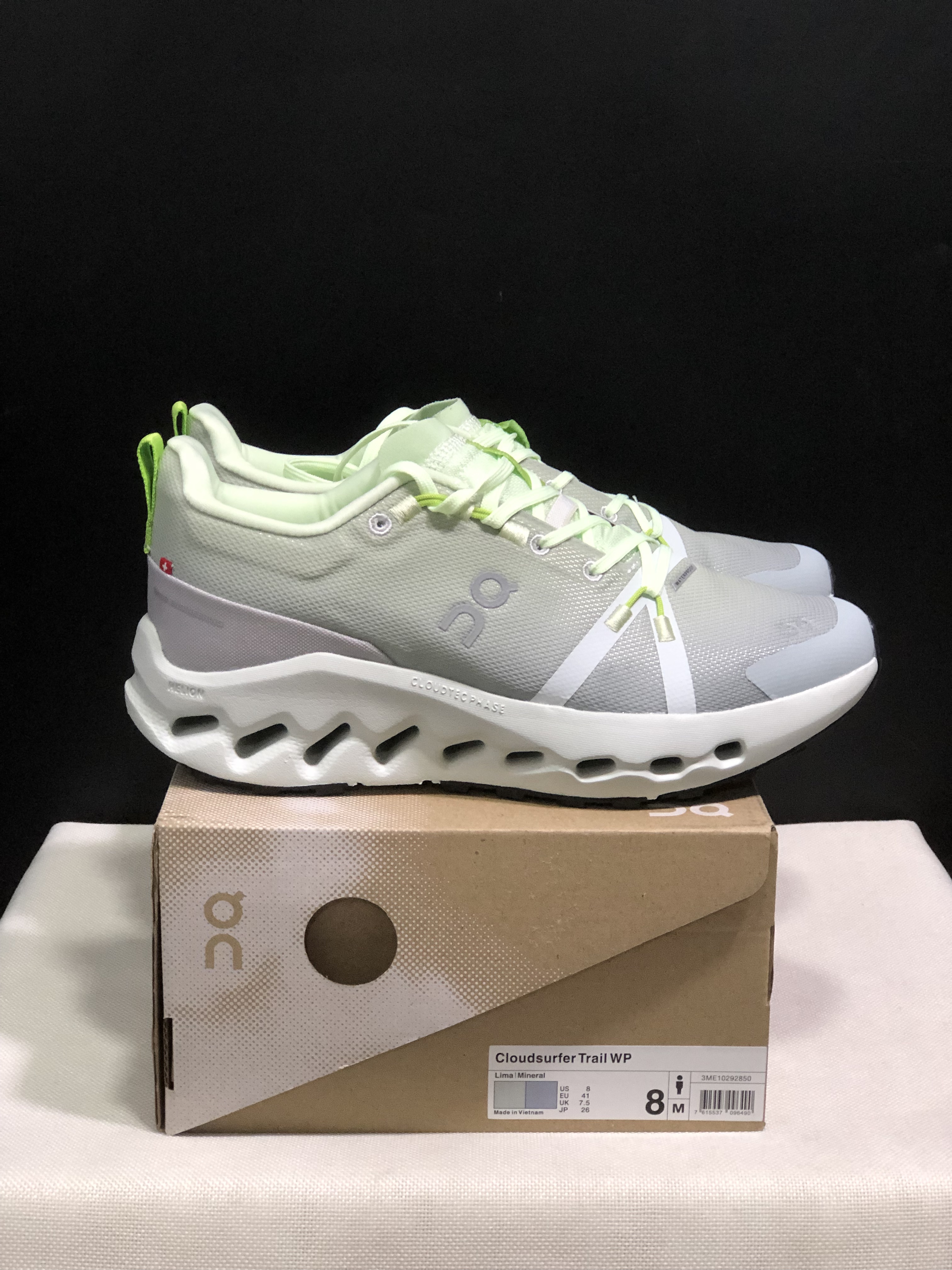 On Running Cloudsurfer Trail Waterproof Comfortable And Breathable Running Shoes Lima/Mineral