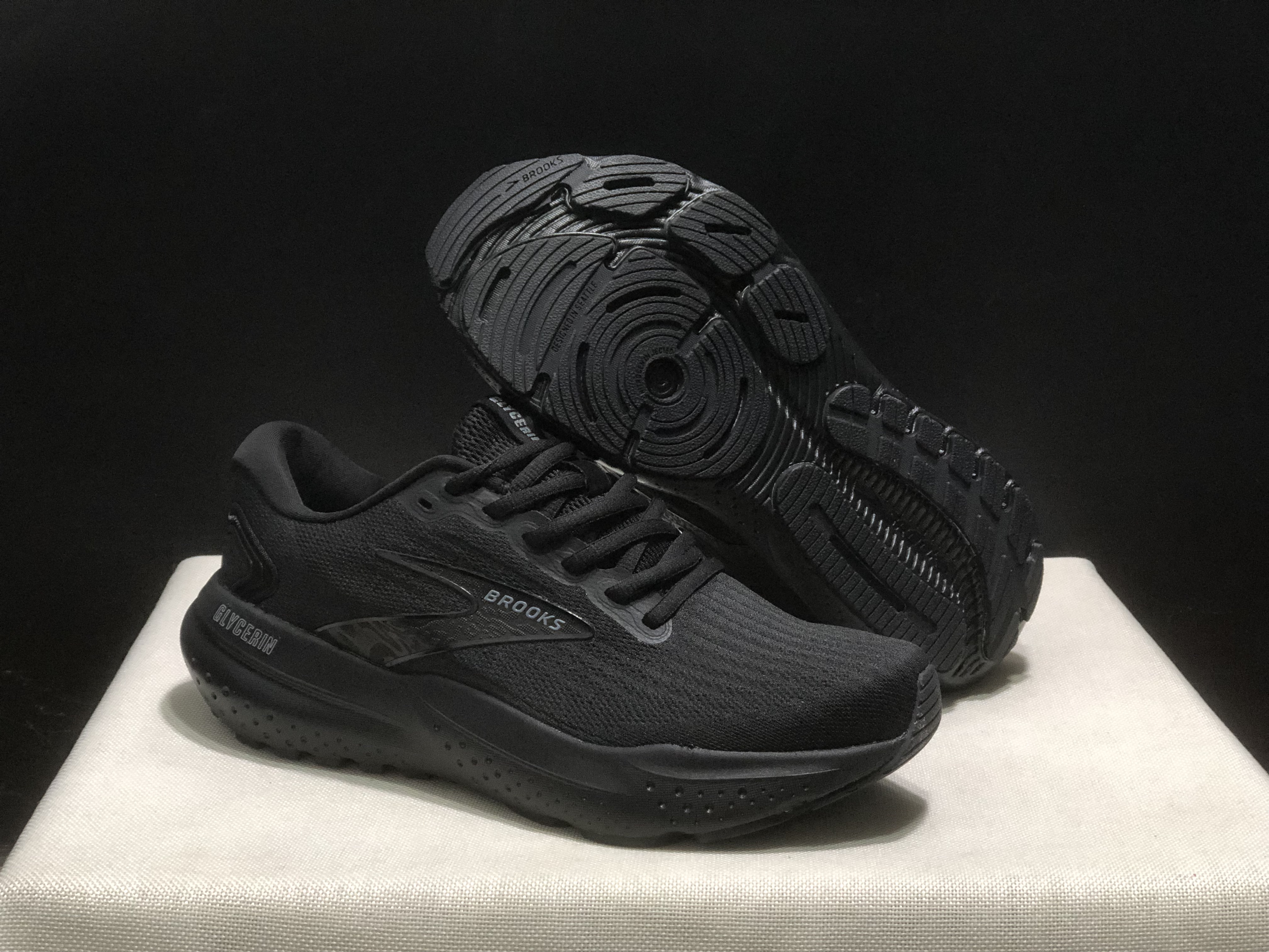 Brooks Glycerin 21 Low-top Casual Running Shoes Black