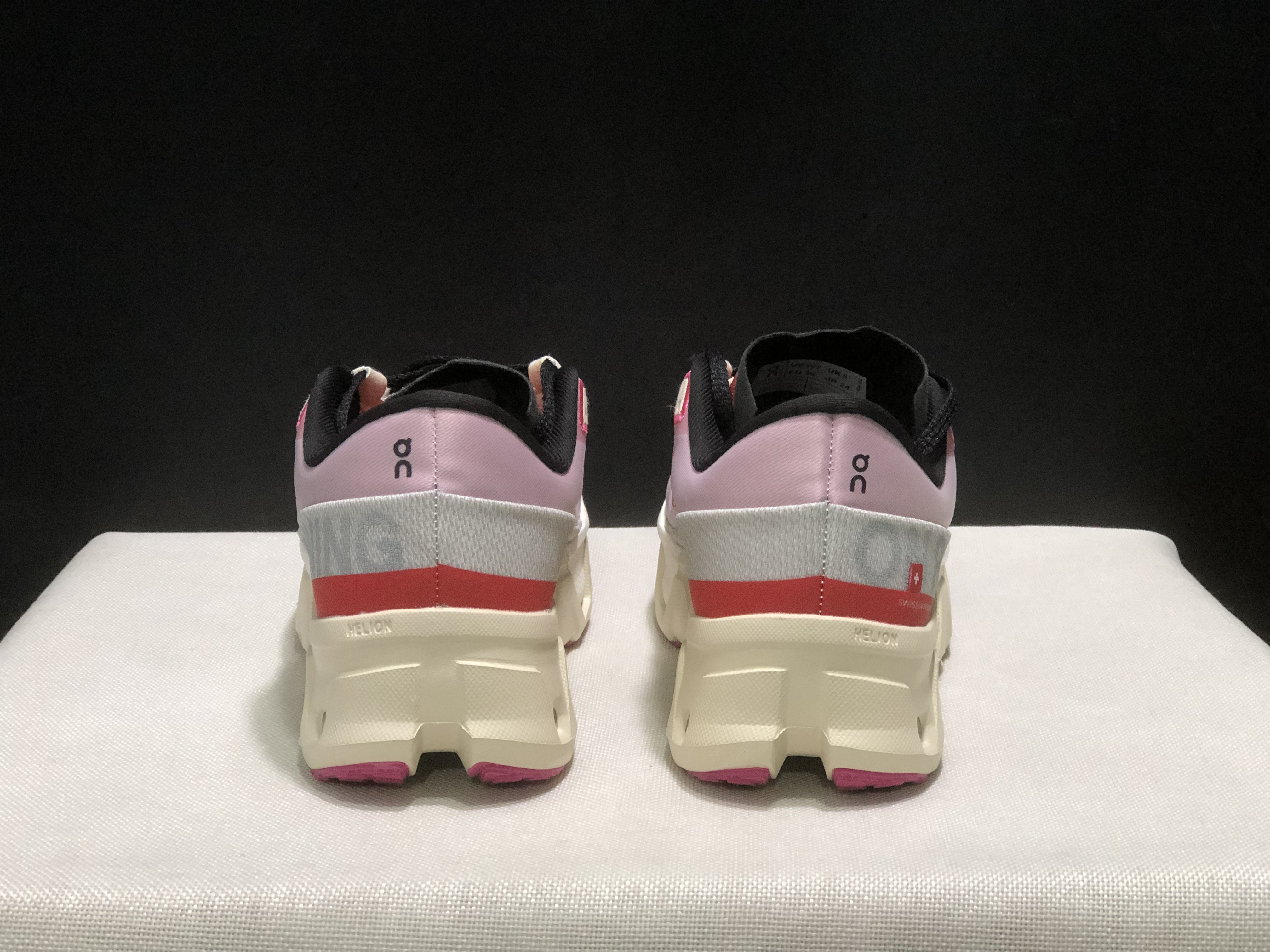 On Running Cloudmonster Hyper Running Shoes Pink/Cream