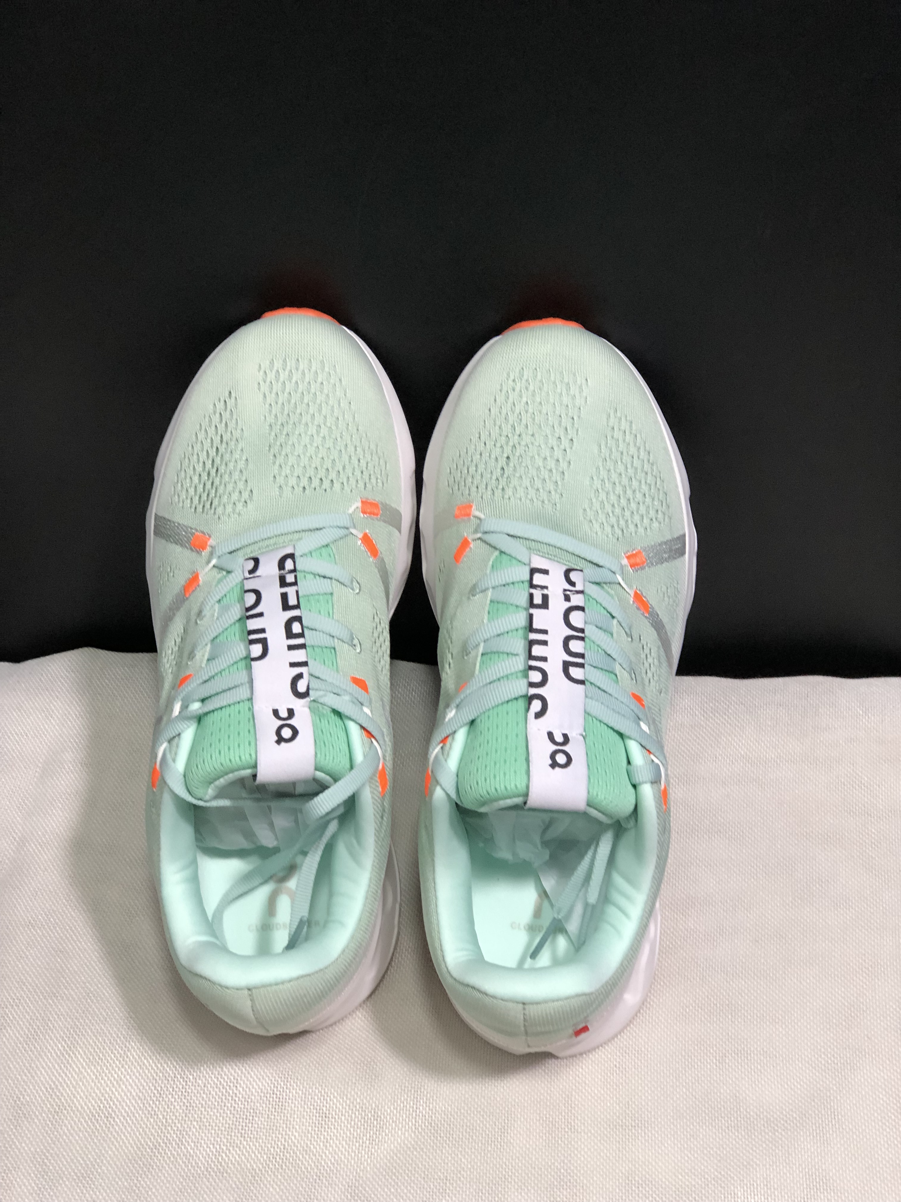 On Running Cloudsurfer Training Anti-Slip Running Shoes Green/White