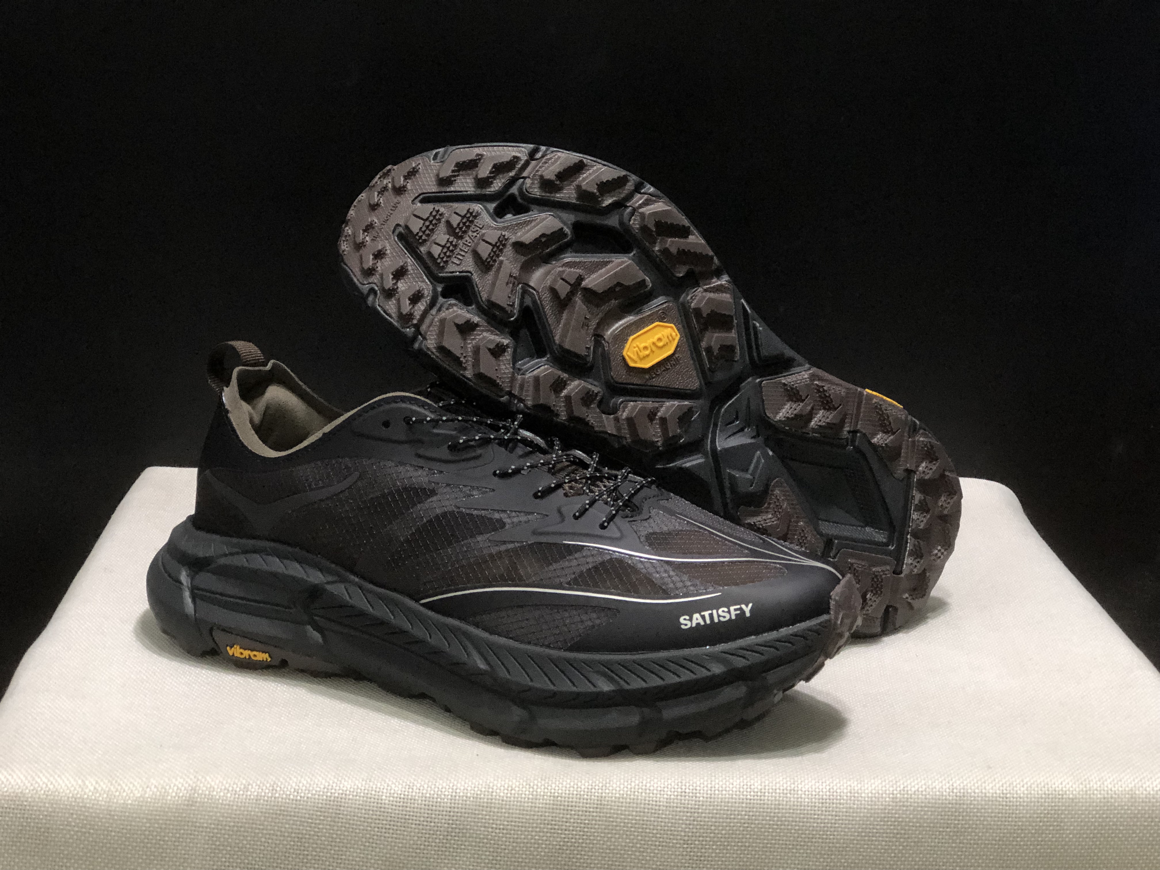 Hoka One One Satisfy x Mafate Speed 4 Breathable Fashion Running Shoes Sneakers Black