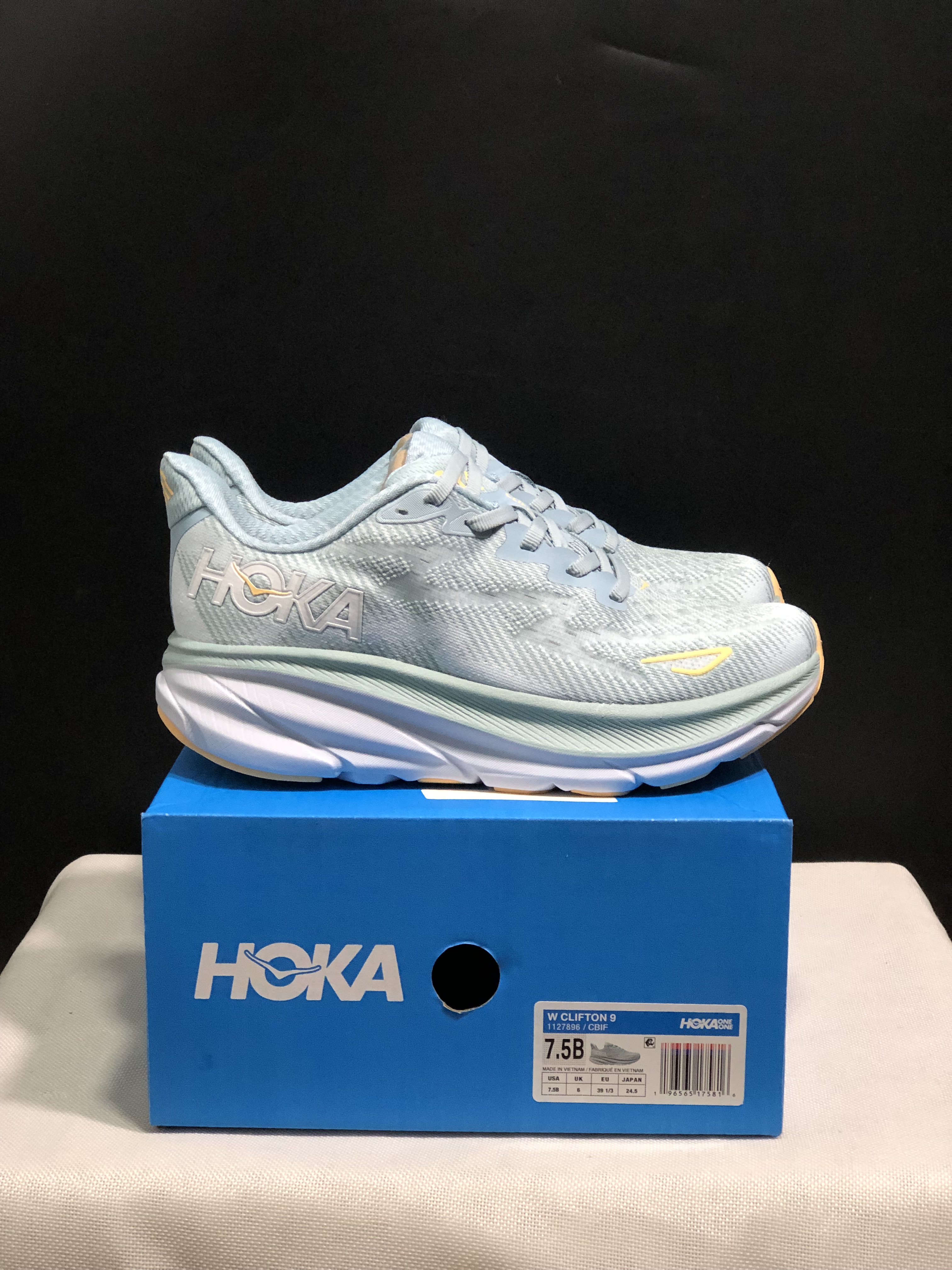 Hoka One One Clifton 9 Running Shoes Athletic Shoes Sneakers Light Blue
