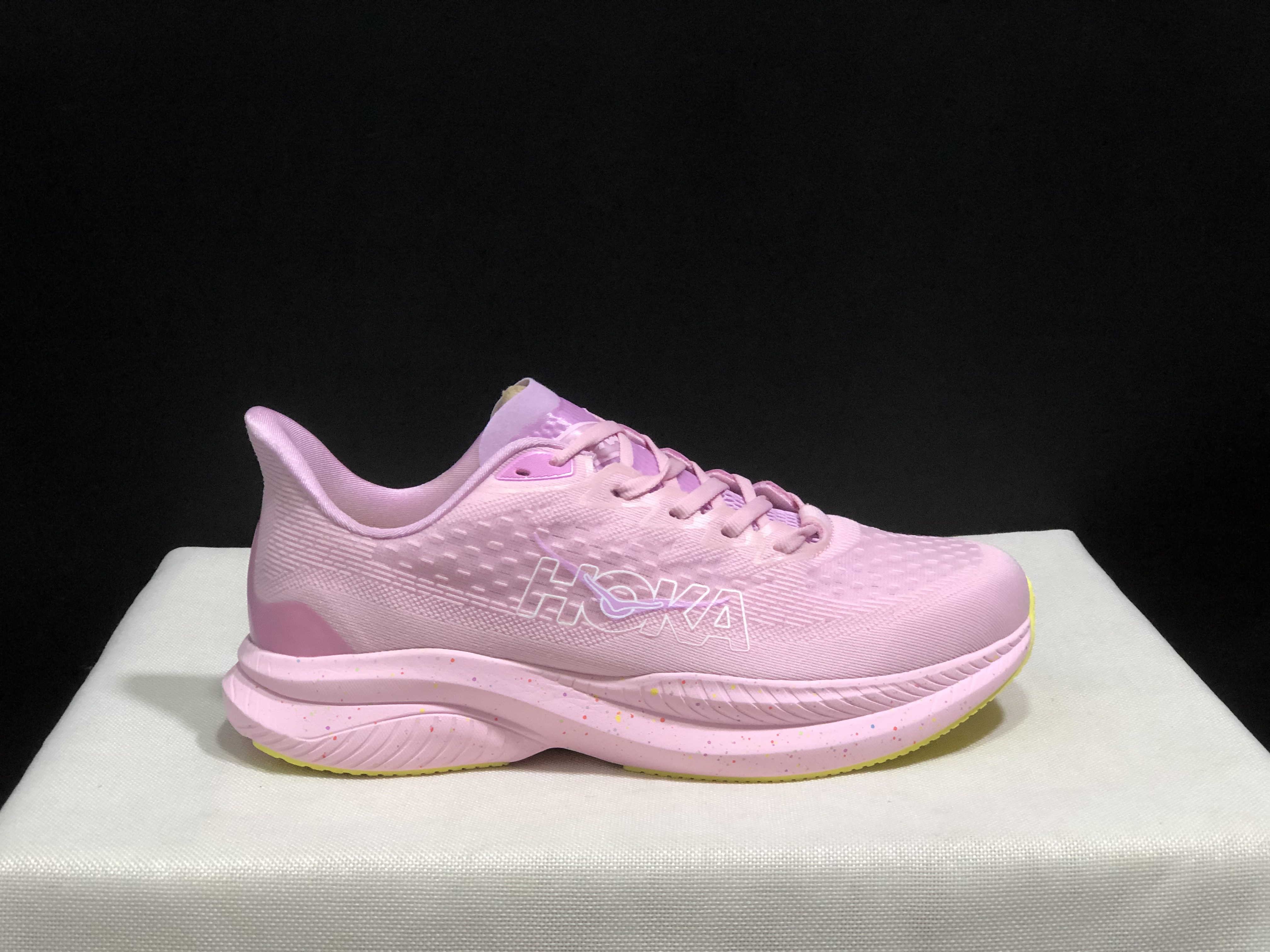 Hoka One One Mach 6 Wear-resistant Breathable Low-top Running Shoes Sneakers Pink