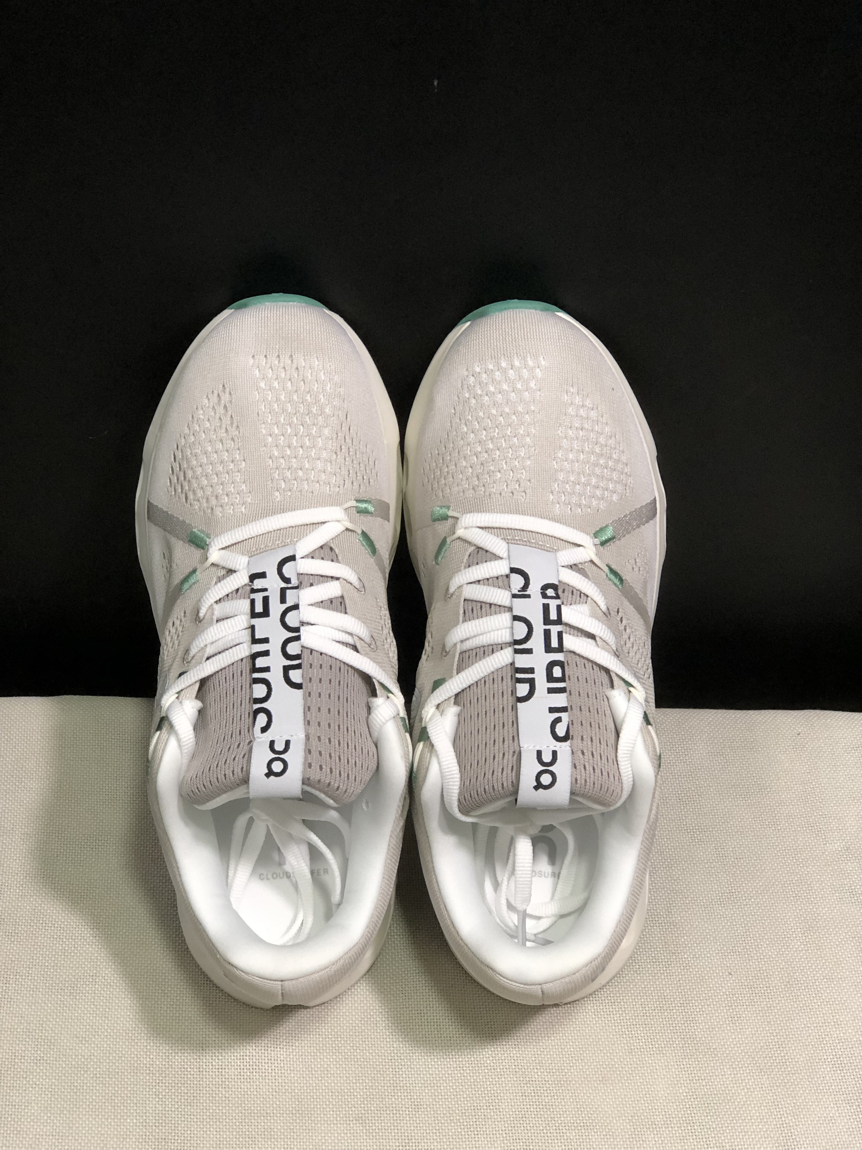 On Running Cloudsurfer Training Anti-Slip Running Shoes Khaki/Iovry