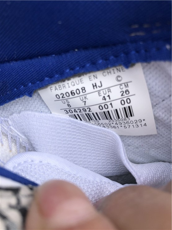 Nike SB Dunk Low Supreme White/Black-Cement Grey Sneakers