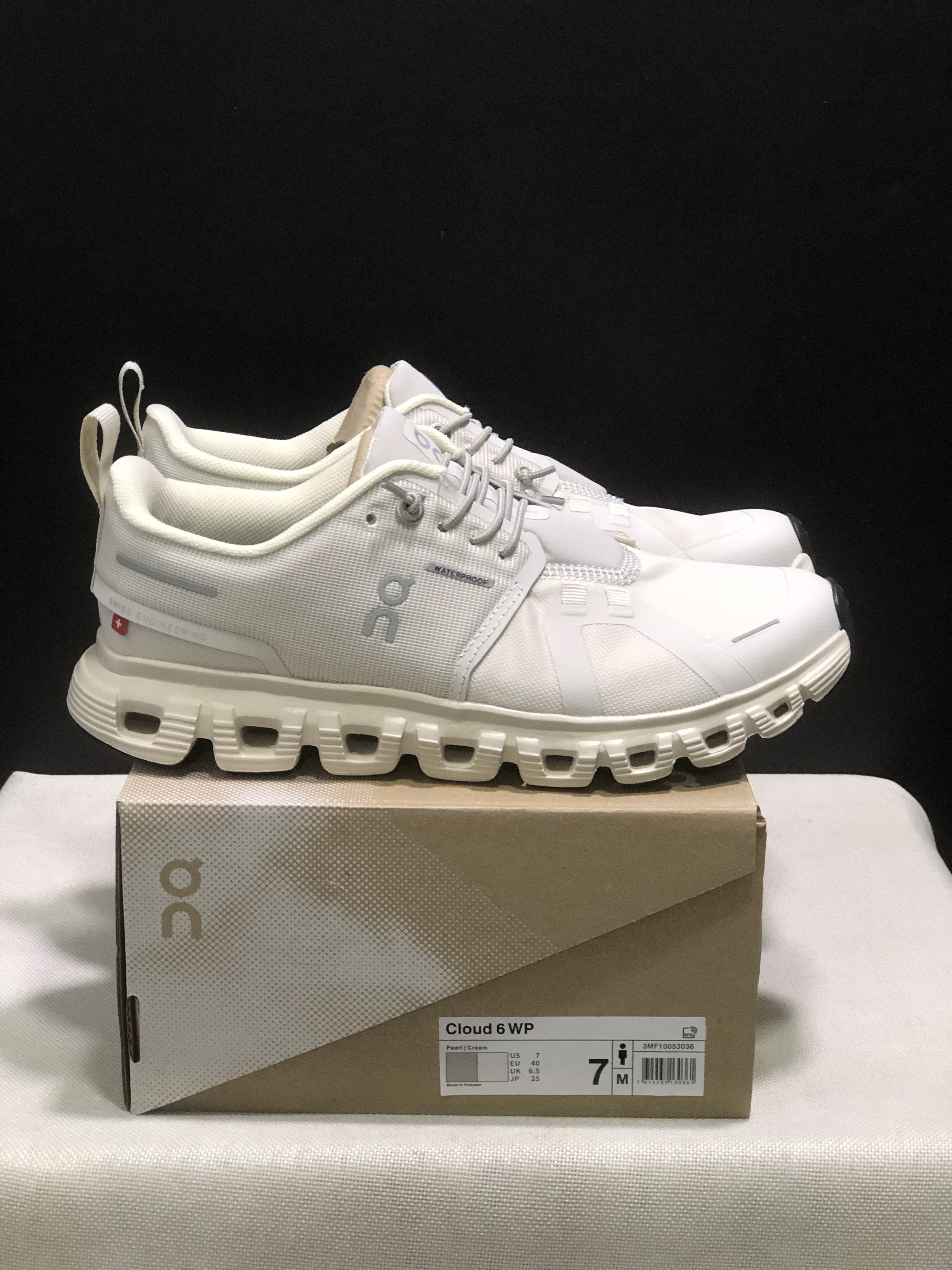 On Running Cloud 6 Casual Life Shoes Beige White