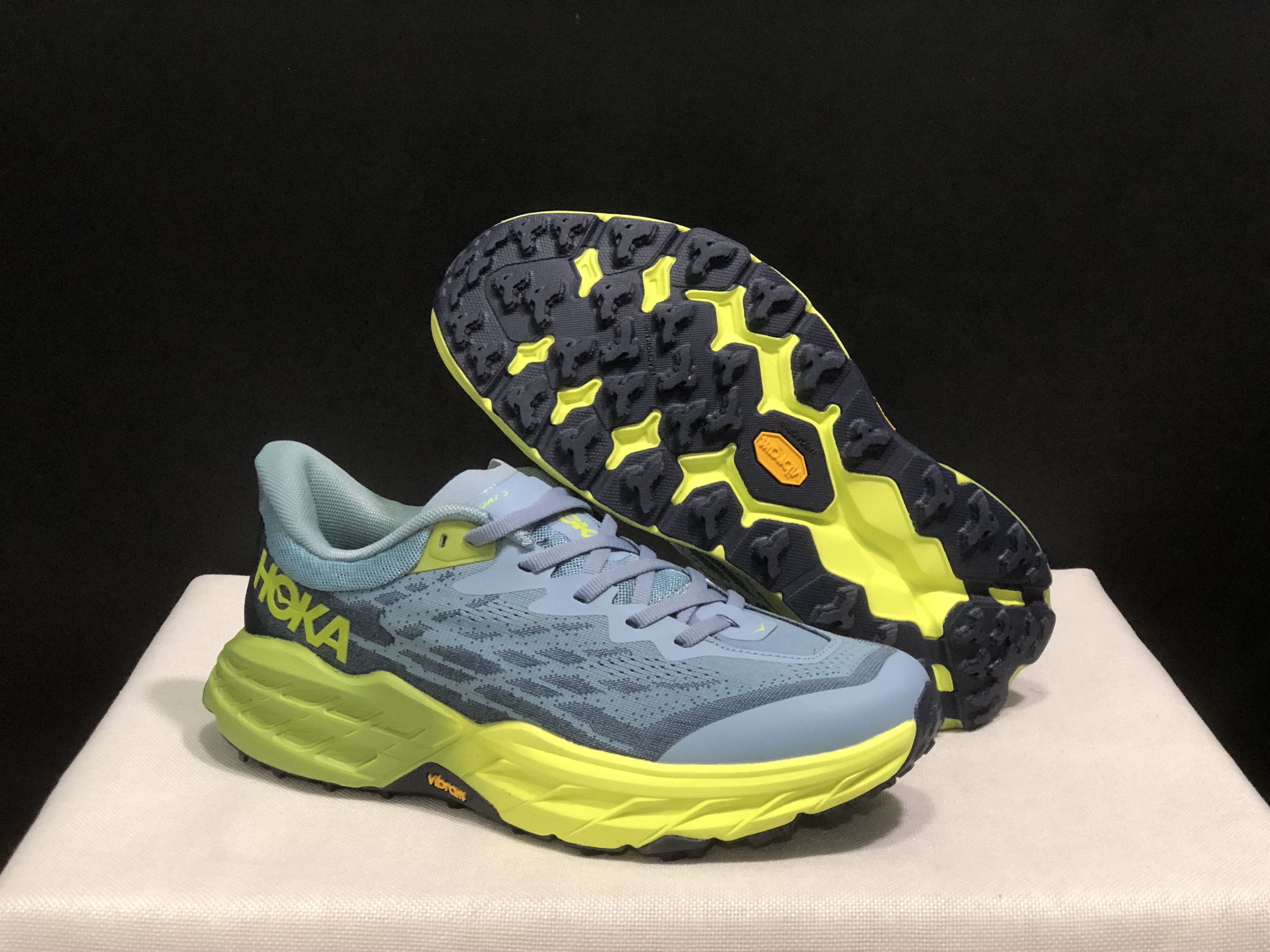 Hoka One One Speedgoat 5 Trail Running Shoes Sneakers Bluish Gray