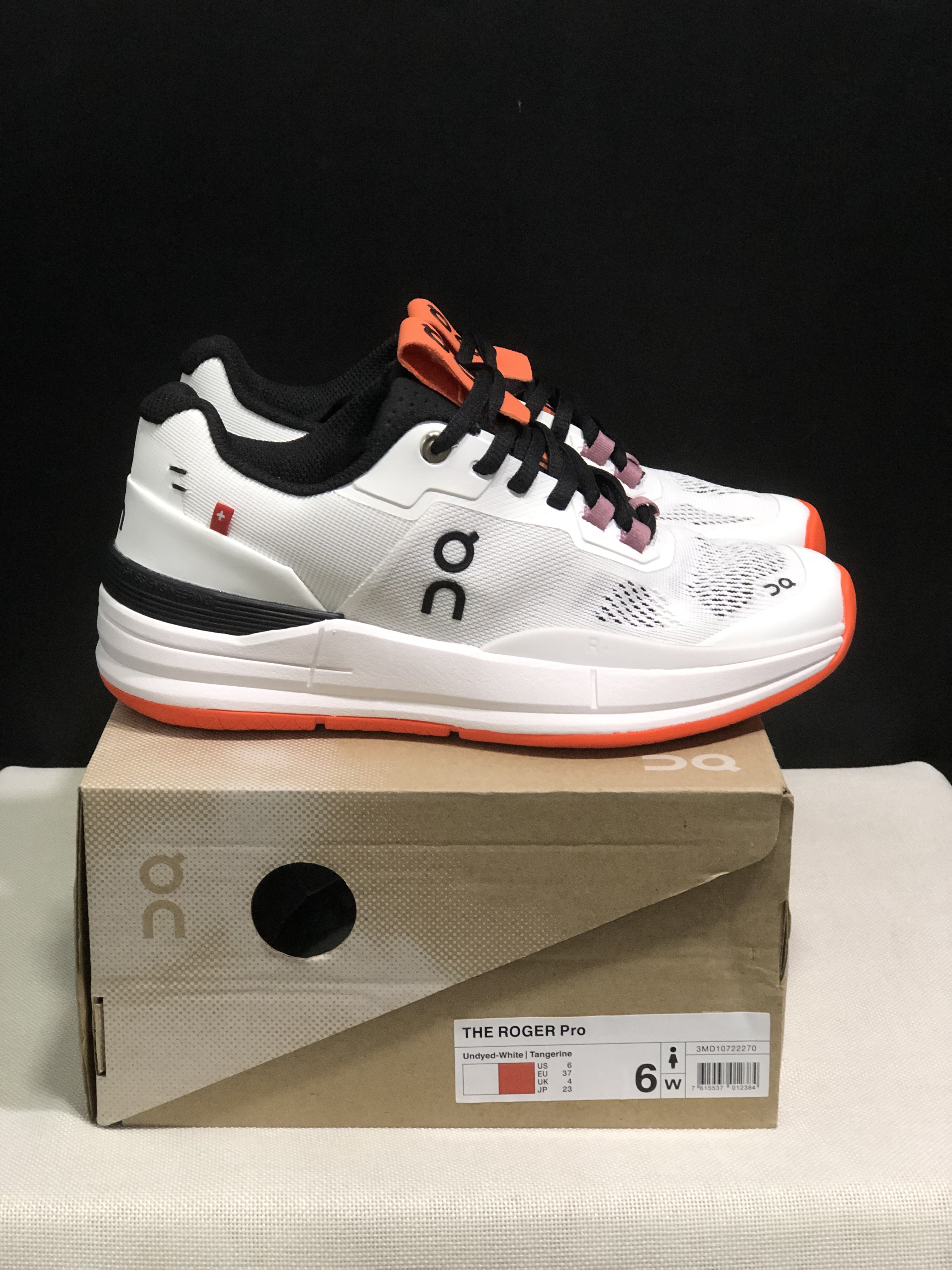 On Running The Roger Rro Durable And Breathable Tennis Shoes White/Tangerine