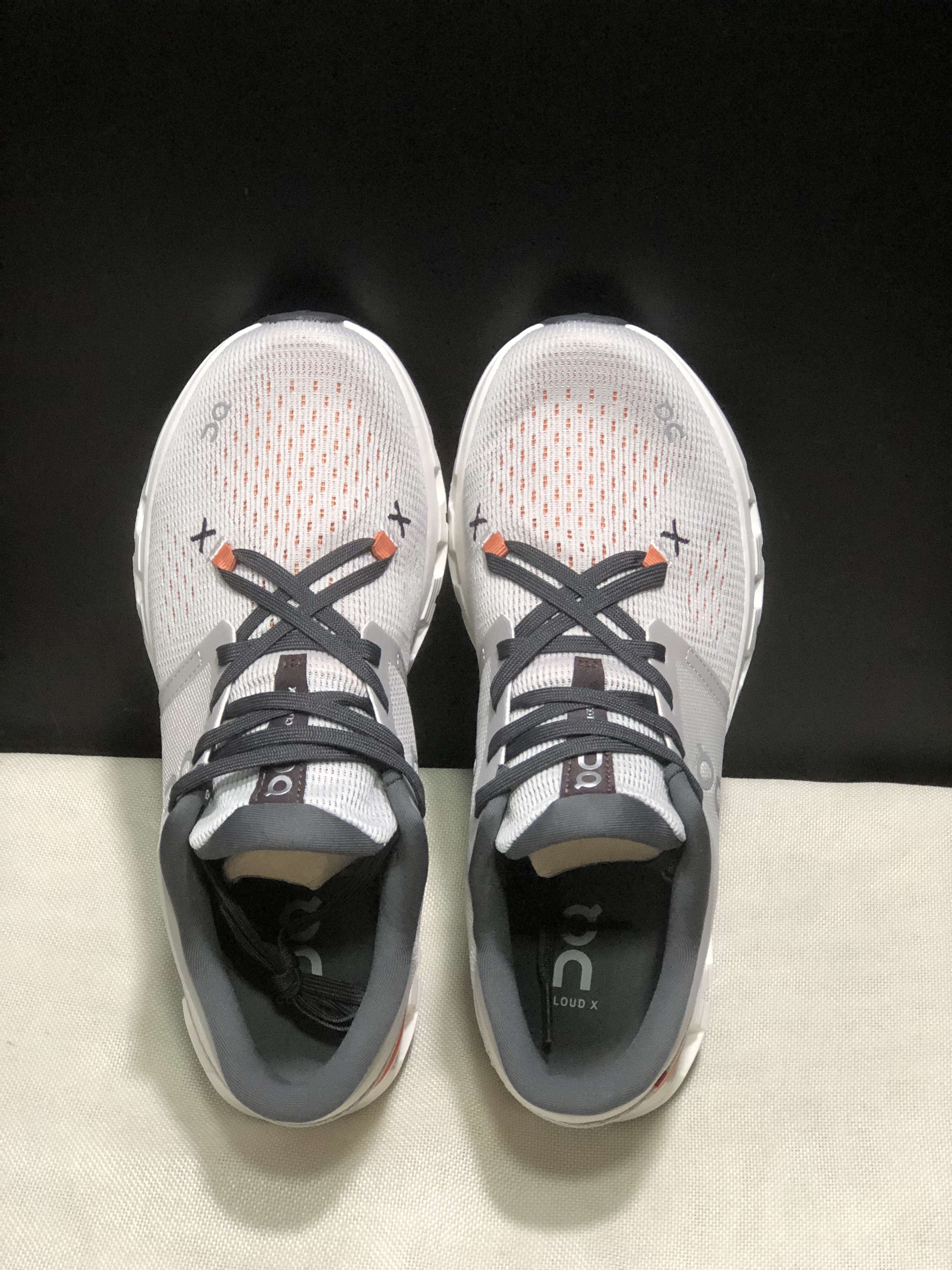 On Running Cloud X4 Comfortable Running Shoes Gray/Flame