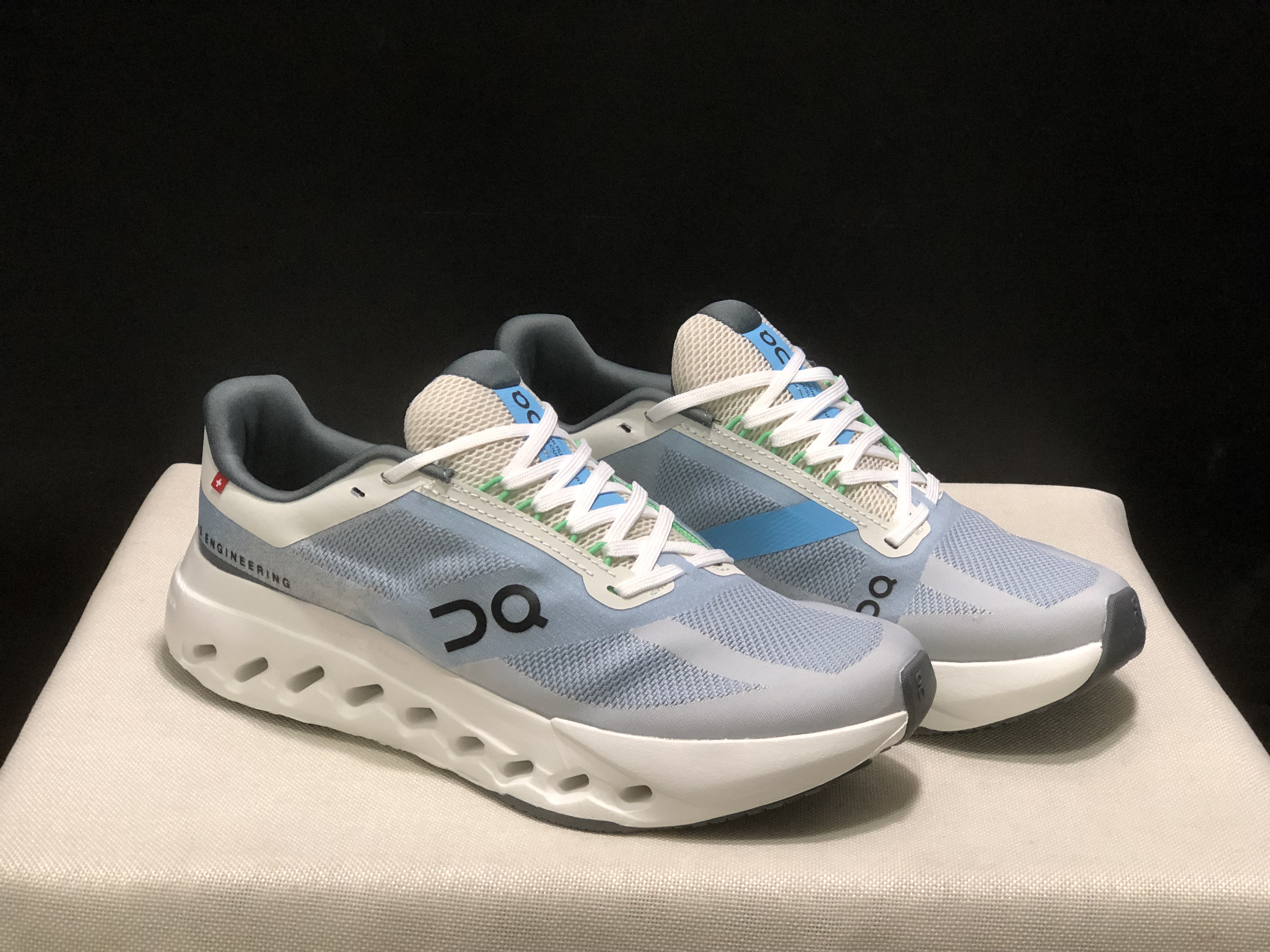 On Running Cloudsurfer Next Casual Running Shoes Niagara/White