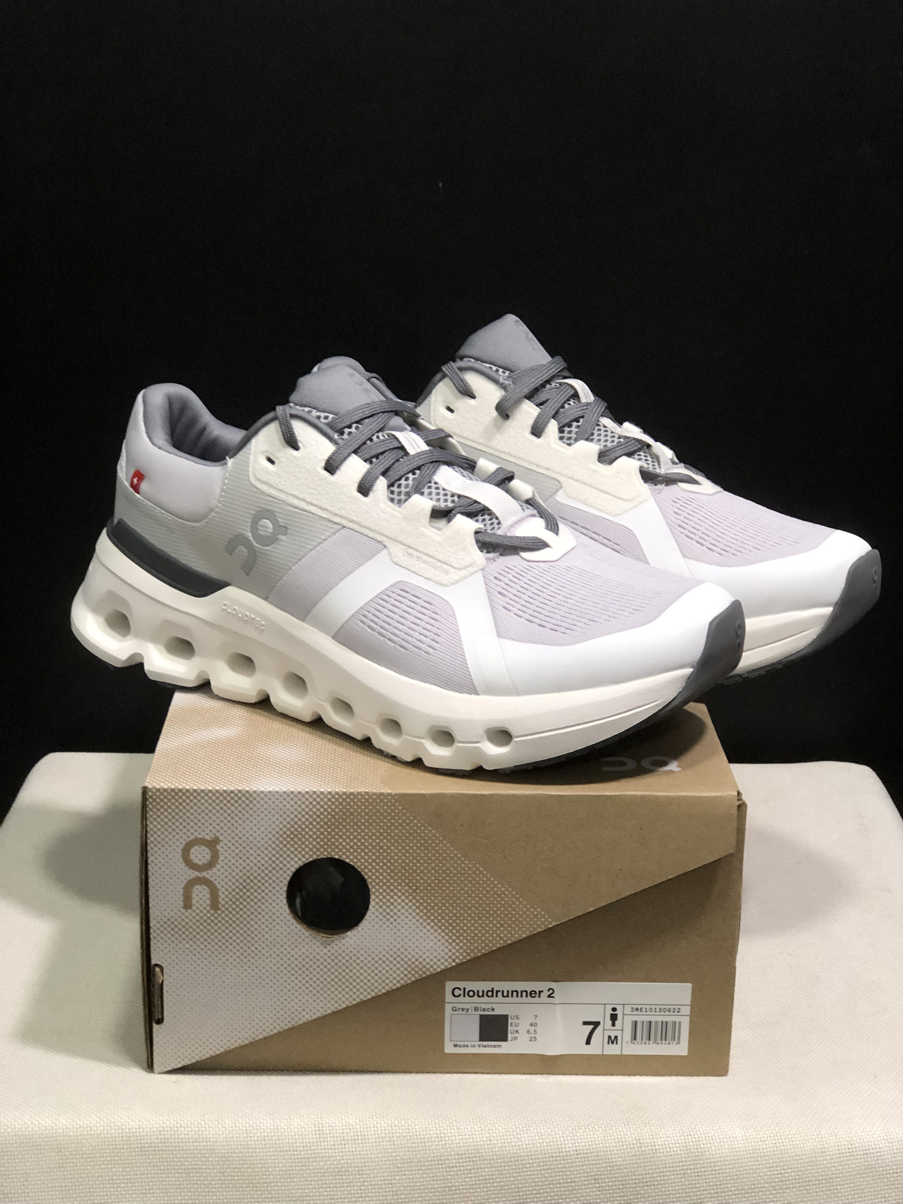 On Running Cloudrunner 2 Mesh Breathable Light Grey Running Shoes