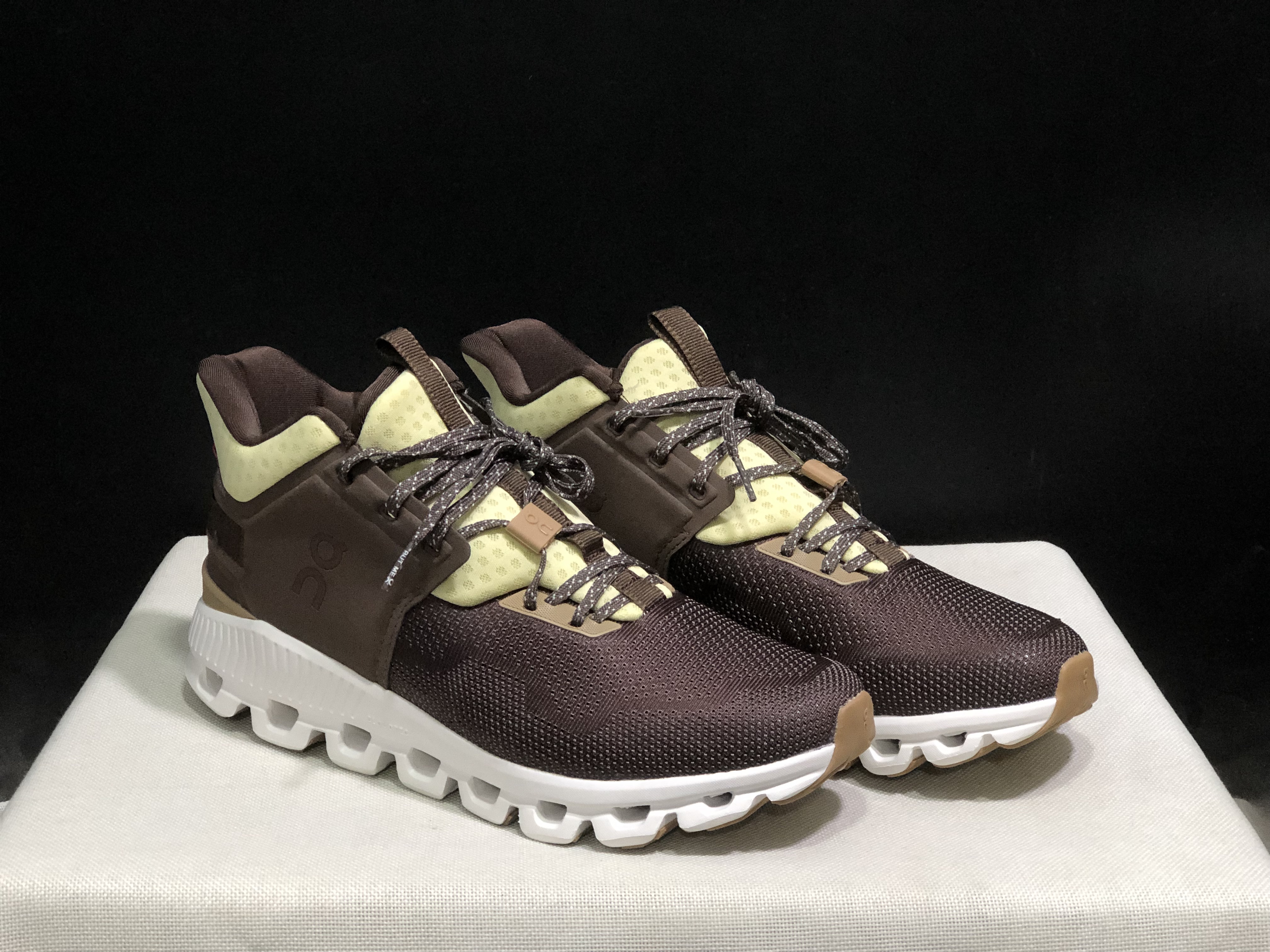 On Running Cloud Hi Edge Dark Brown Outdoor Training Running Shoes